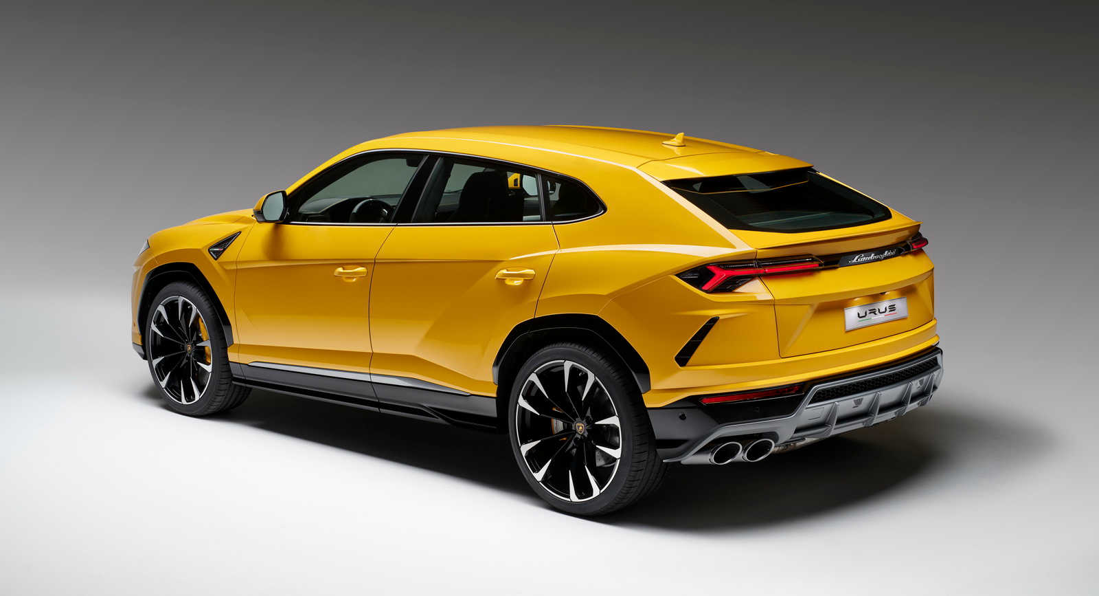 Lamborghini Urus Lamborghini CEO Claims Urus Demand Far Exceeded Expectations