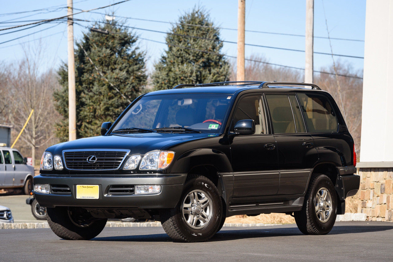 Lexus-LX470-04 This ‘New’ Lexus LX 470 Was Stolen In 2001; Now It’s Being Sold For $140k With 1k Miles