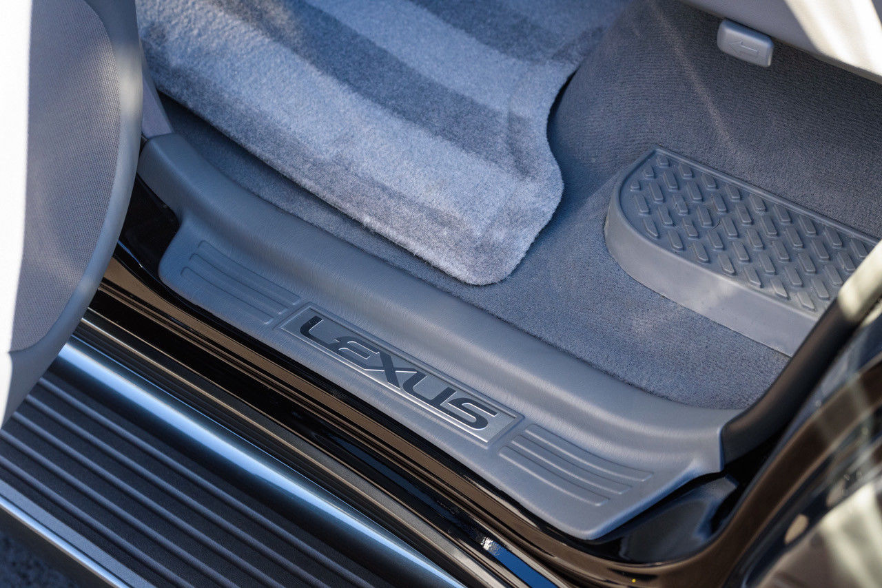 Lexus-LX470-17 This ‘New’ Lexus LX 470 Was Stolen In 2001; Now It’s Being Sold For $140k With 1k Miles