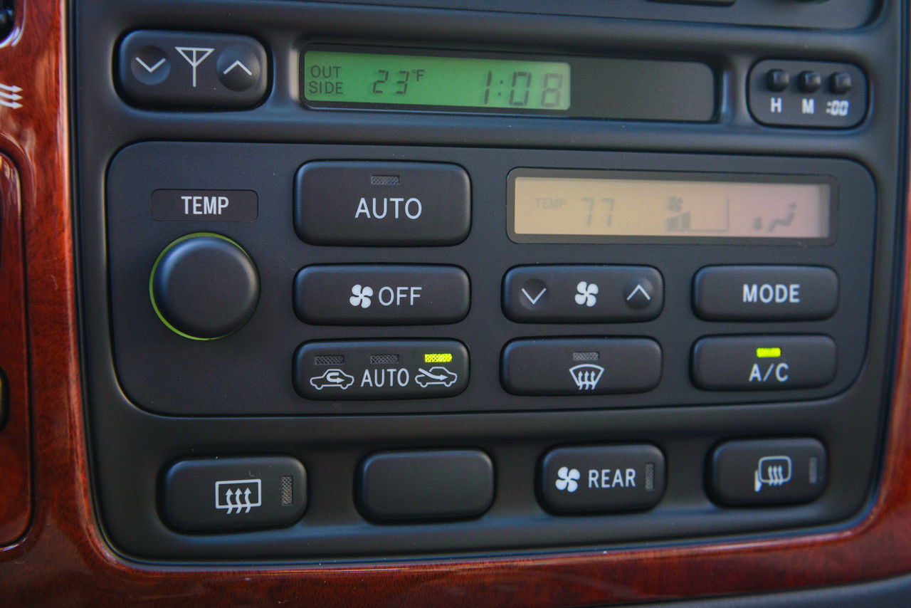 Lexus-LX470-18 This ‘New’ Lexus LX 470 Was Stolen In 2001; Now It’s Being Sold For $140k With 1k Miles