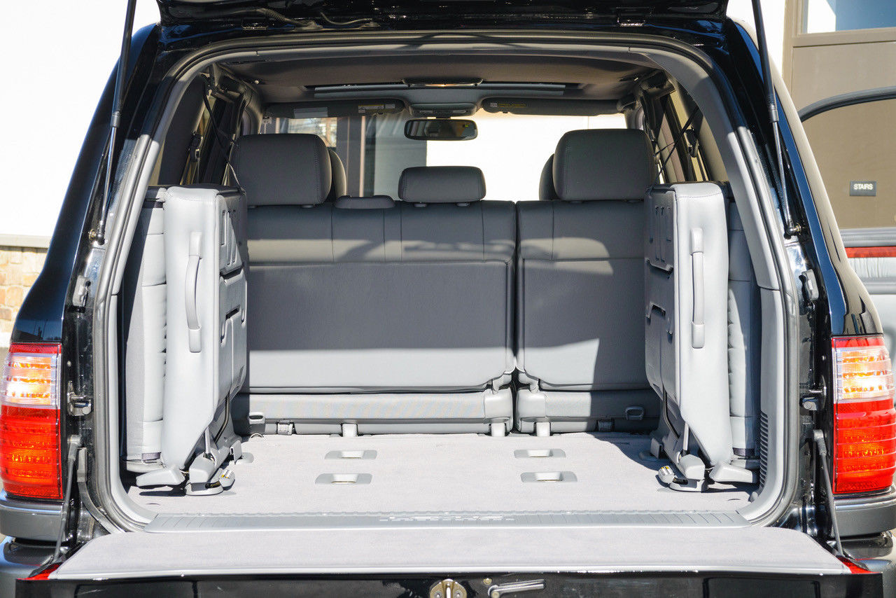 Lexus-LX470-21 This ‘New’ Lexus LX 470 Was Stolen In 2001; Now It’s Being Sold For $140k With 1k Miles