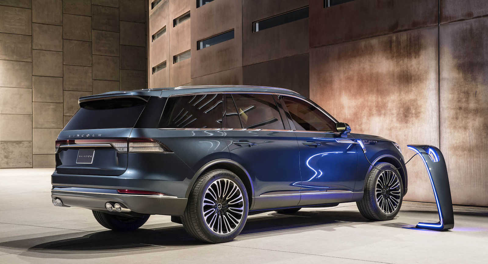 Lincoln Aviator Crossovers And SUVs Totally Owned The 2018 New York Auto Show