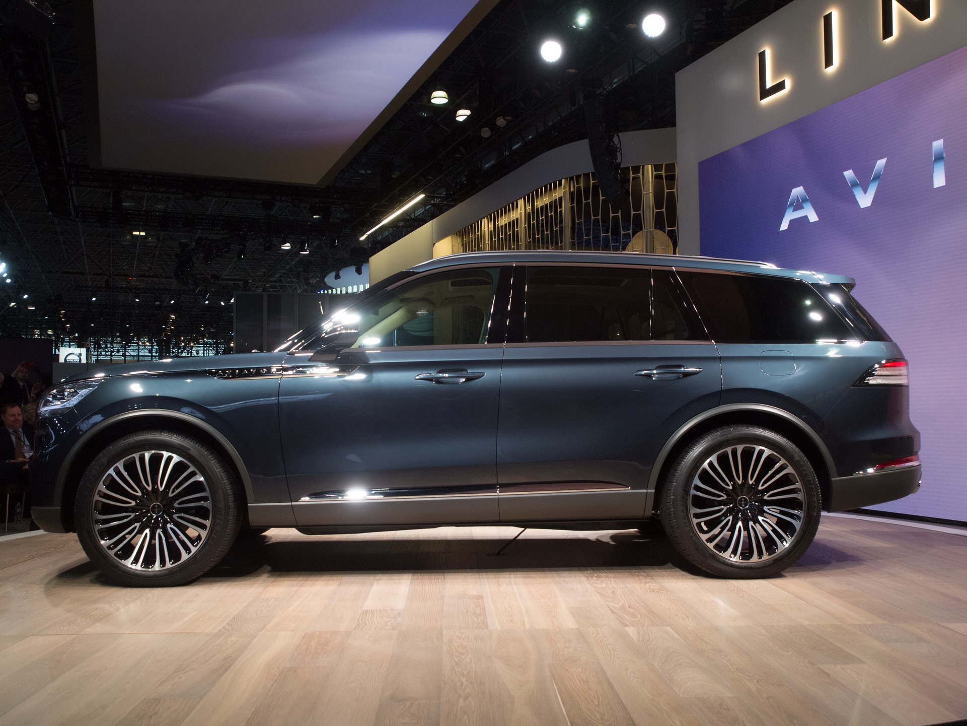 Lincoln Aviator 4 Lincoln Says Production Aviator Will Look Just Like The Prototype