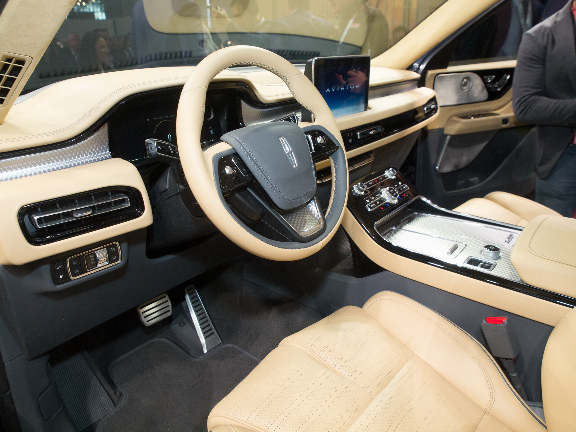 Lincoln Aviator 8 Lincoln Says Production Aviator Will Look Just Like The Prototype