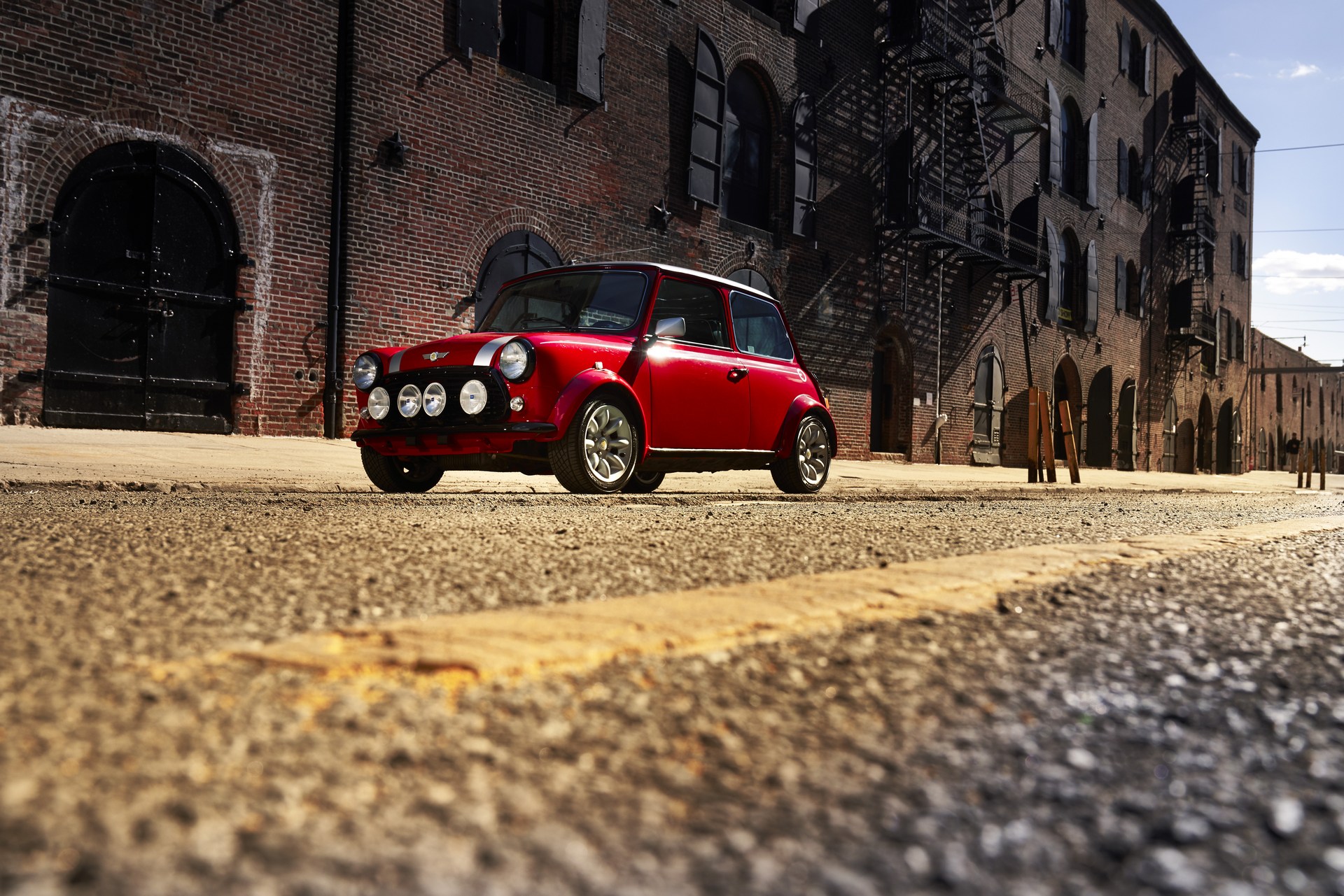 MINI-EV-20 MINI Goes Old School With A One-Off Electric Classic Cooper