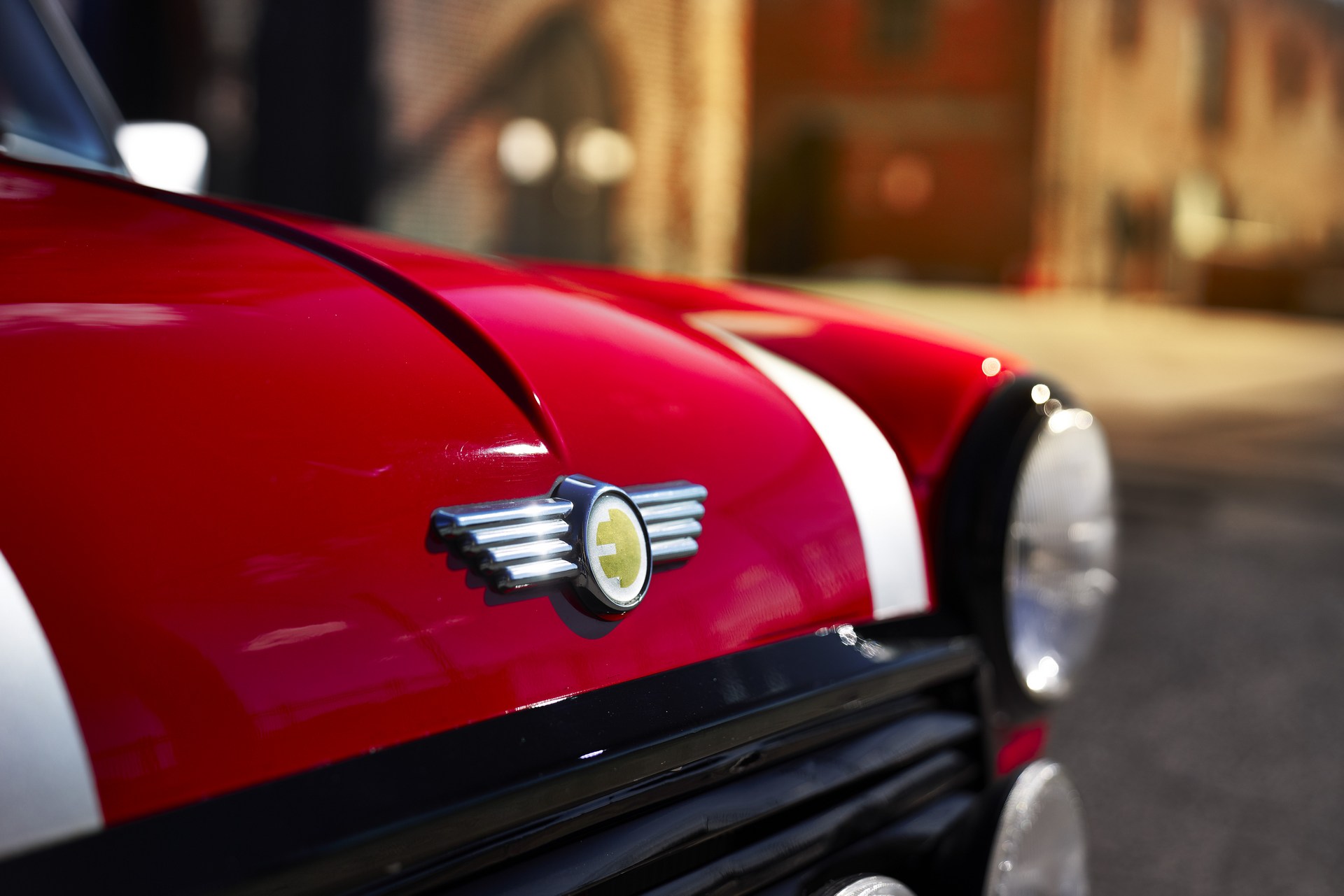 MINI-EV-24 MINI Goes Old School With A One-Off Electric Classic Cooper