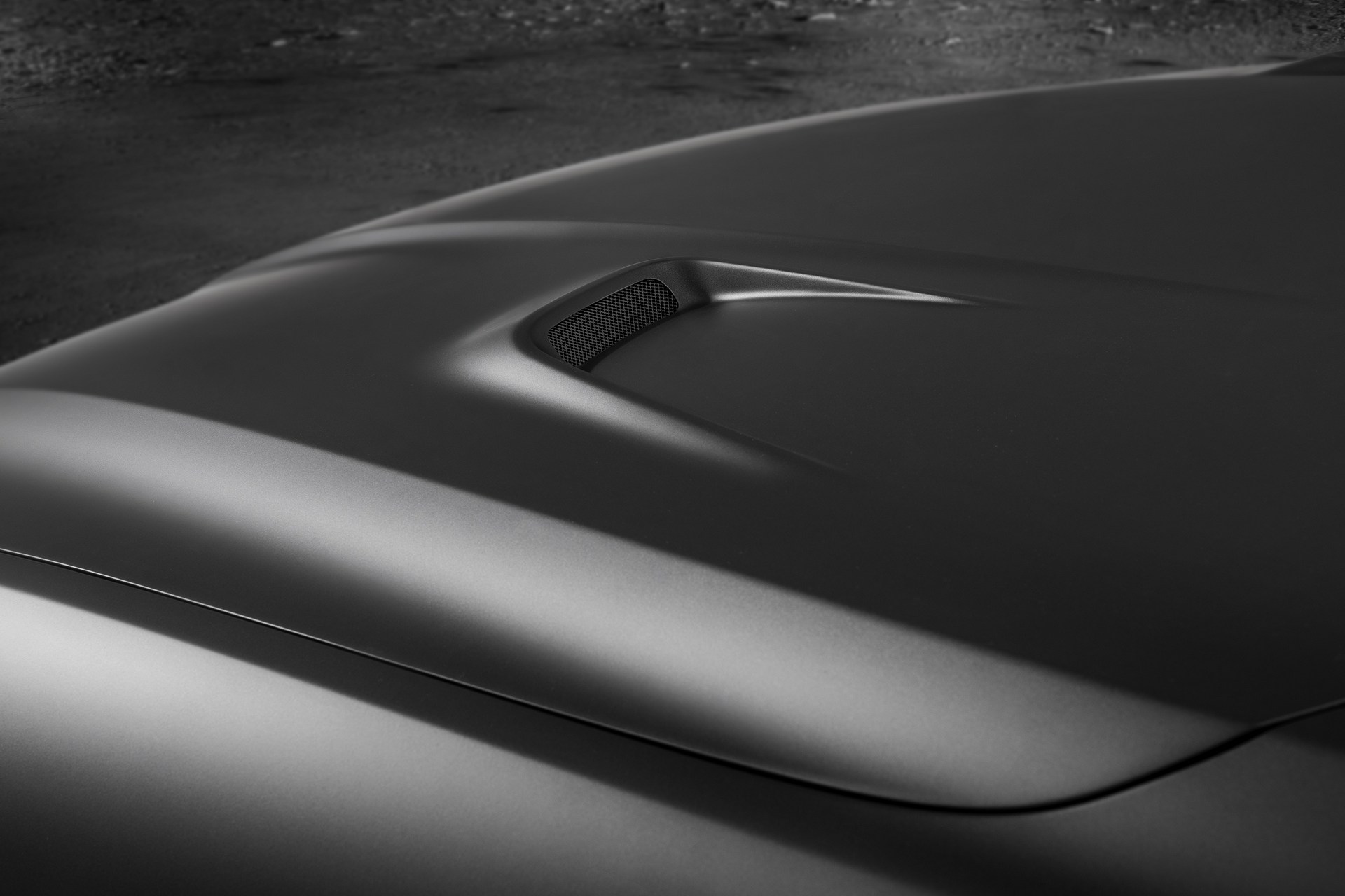 Maserati-Levante-Trofeo-18 Maserati Levante Trofeo Packs A Ferrari-Made V8 With 590 HP