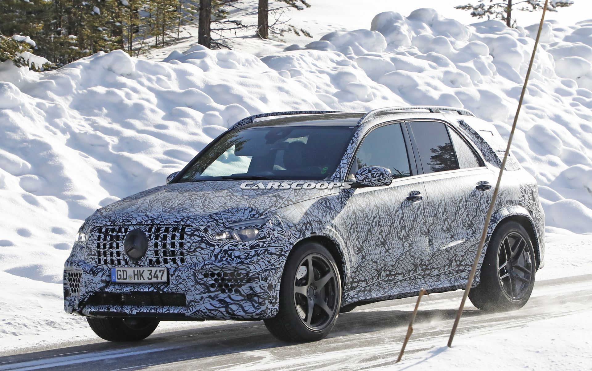 Mercedes-AMG-GLE-63-Spy-Shots-1 Next Mercedes-AMG GLE 63 Wants To Kidnap BMW Buyers