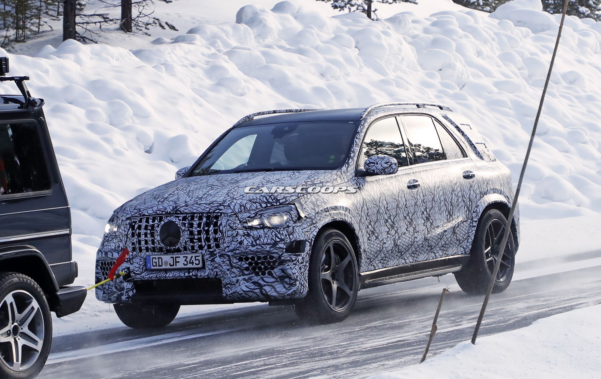 Mercedes-AMG-GLE-63-Spy-Shots-9 Next Mercedes-AMG GLE 63 Wants To Kidnap BMW Buyers