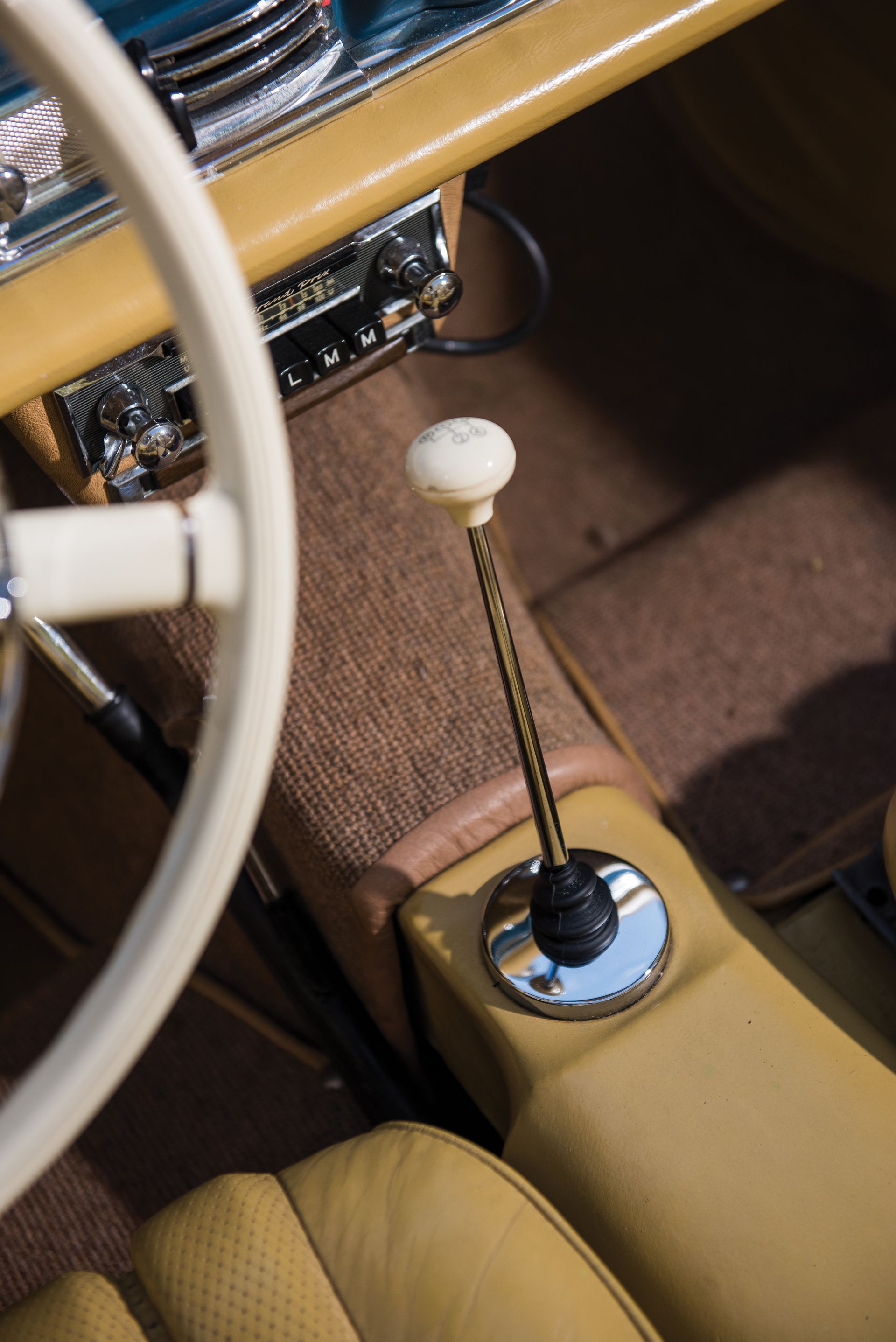 Mercedes-Benz-300-SL-Roadster-Auction-13 1962 Mercedes 300 SL Roadster Would Get Any Collector Excited