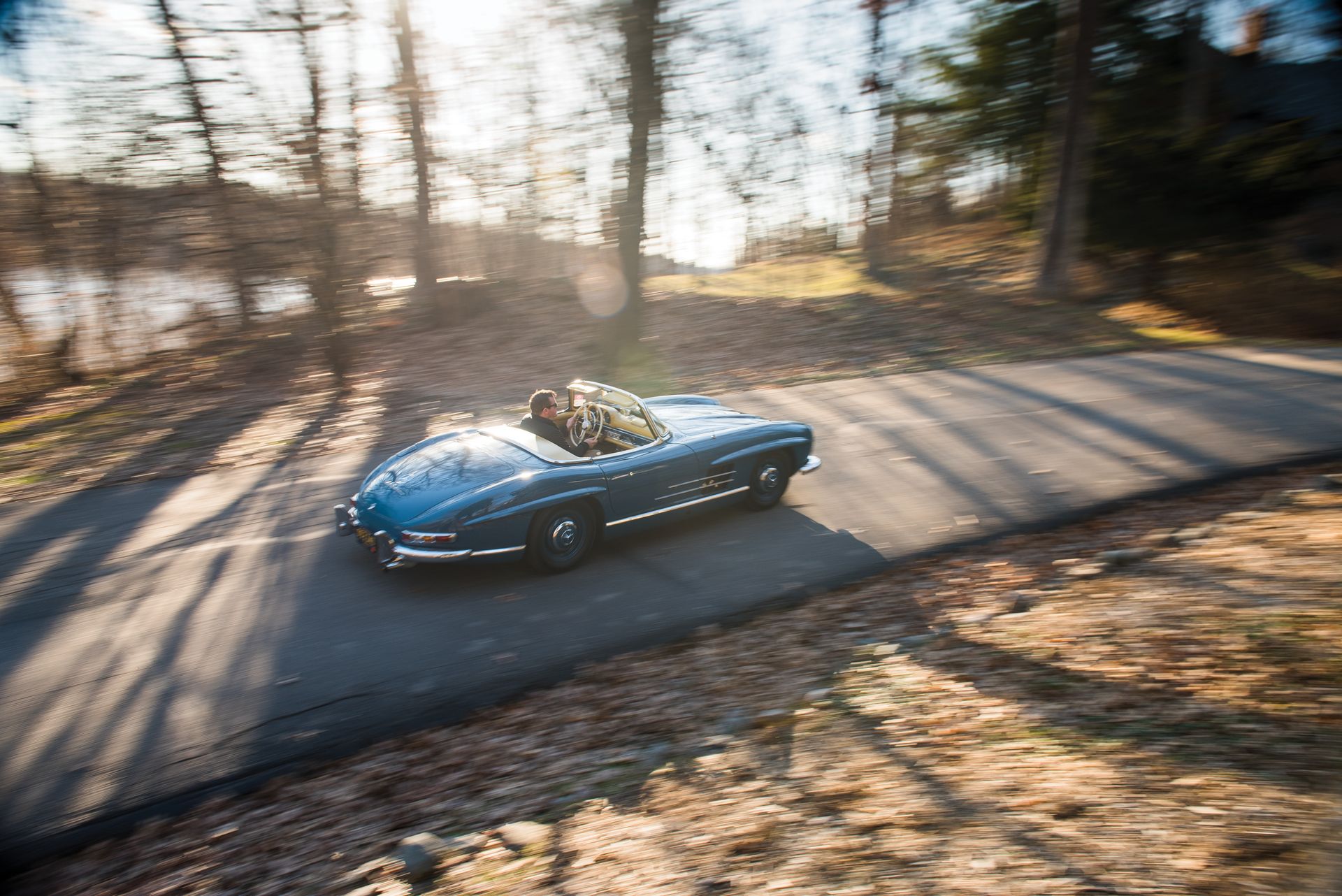 Mercedes-Benz-300-SL-Roadster-Auction-18 1962 Mercedes 300 SL Roadster Would Get Any Collector Excited
