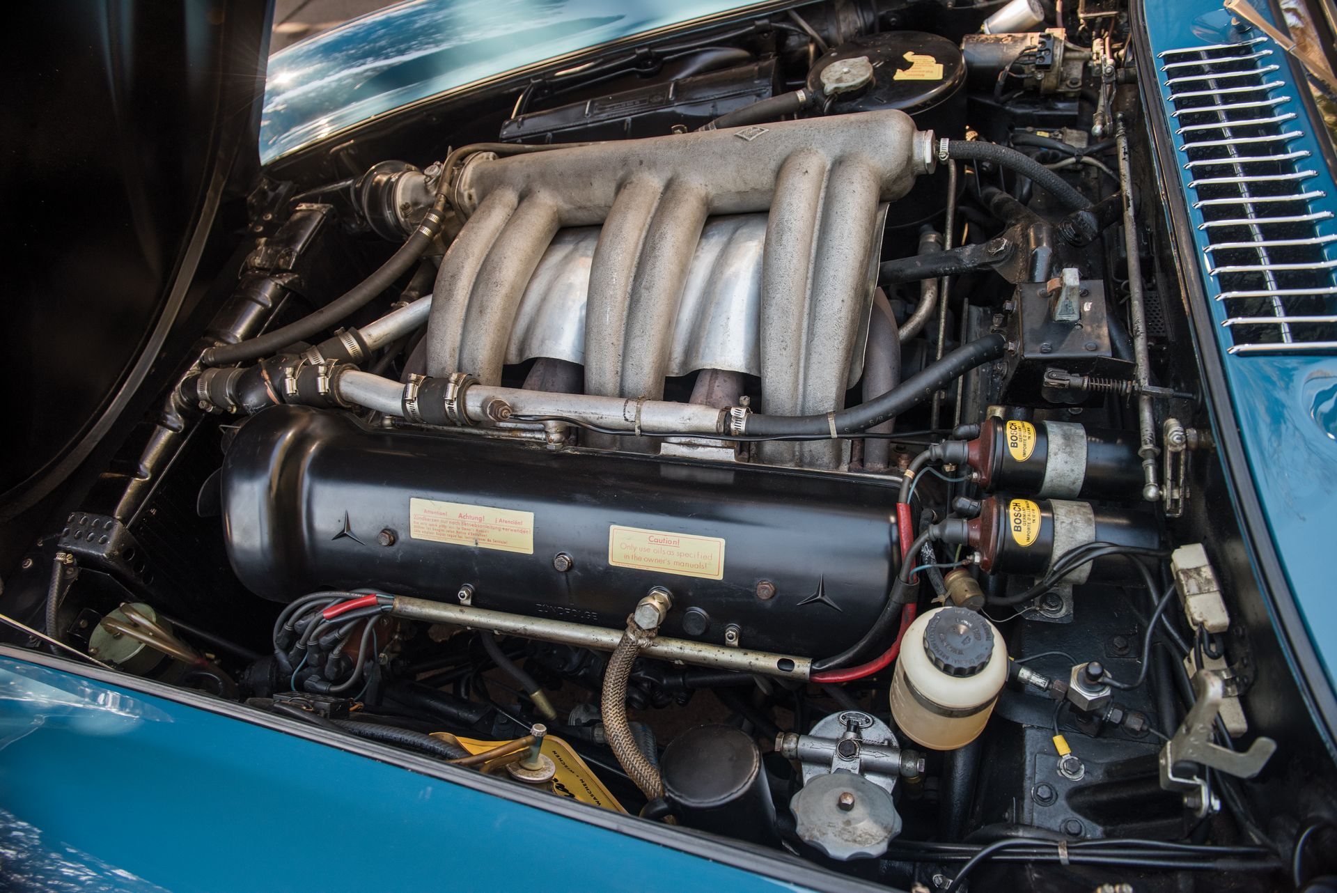 Mercedes-Benz-300-SL-Roadster-Auction-3 1962 Mercedes 300 SL Roadster Would Get Any Collector Excited