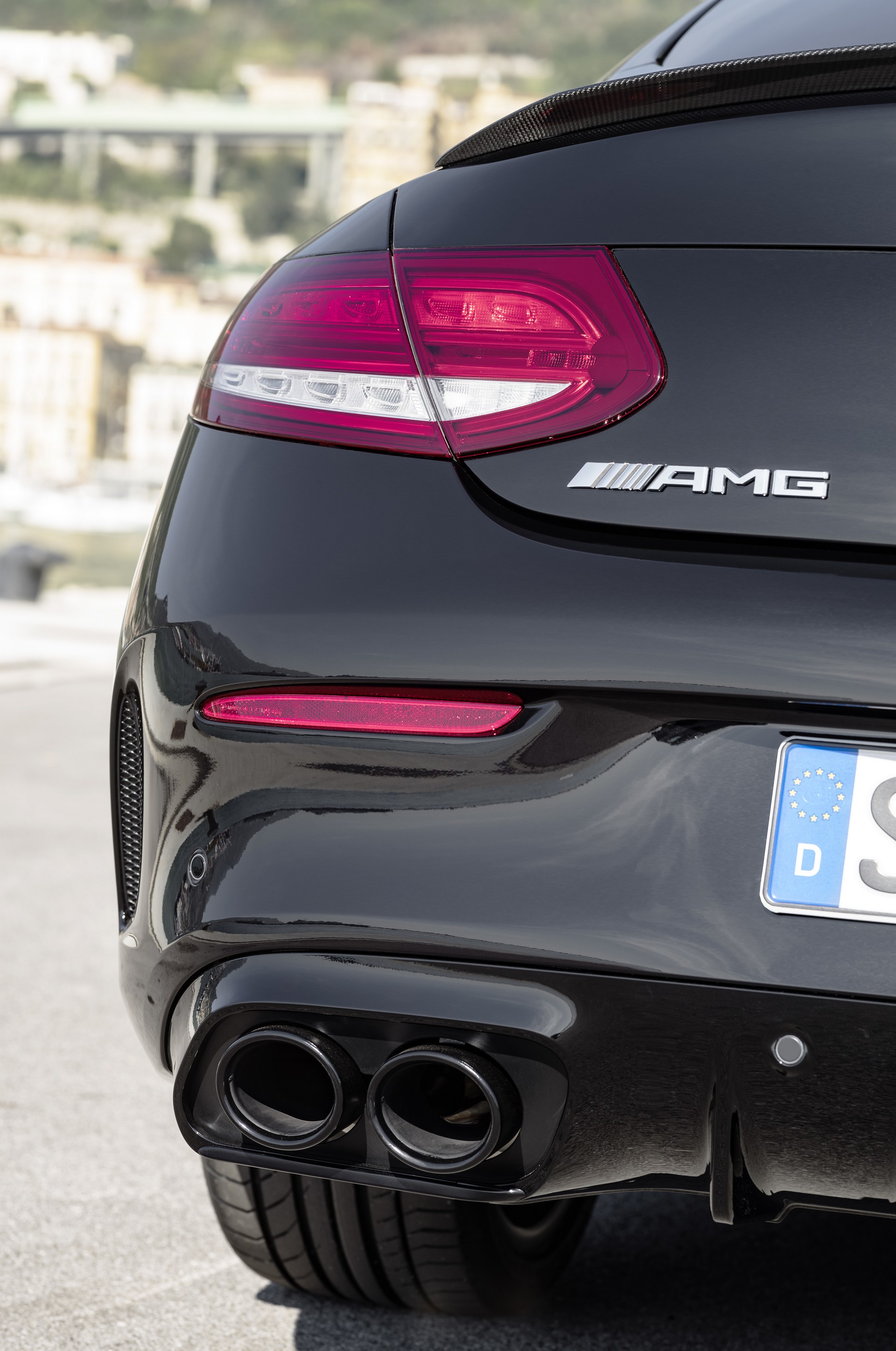 Mercedes-C-Class-Coupe-Cabrio-17 Facelifted Mercedes C-Class Coupe And Convertible Revealed With New Tech And More Power