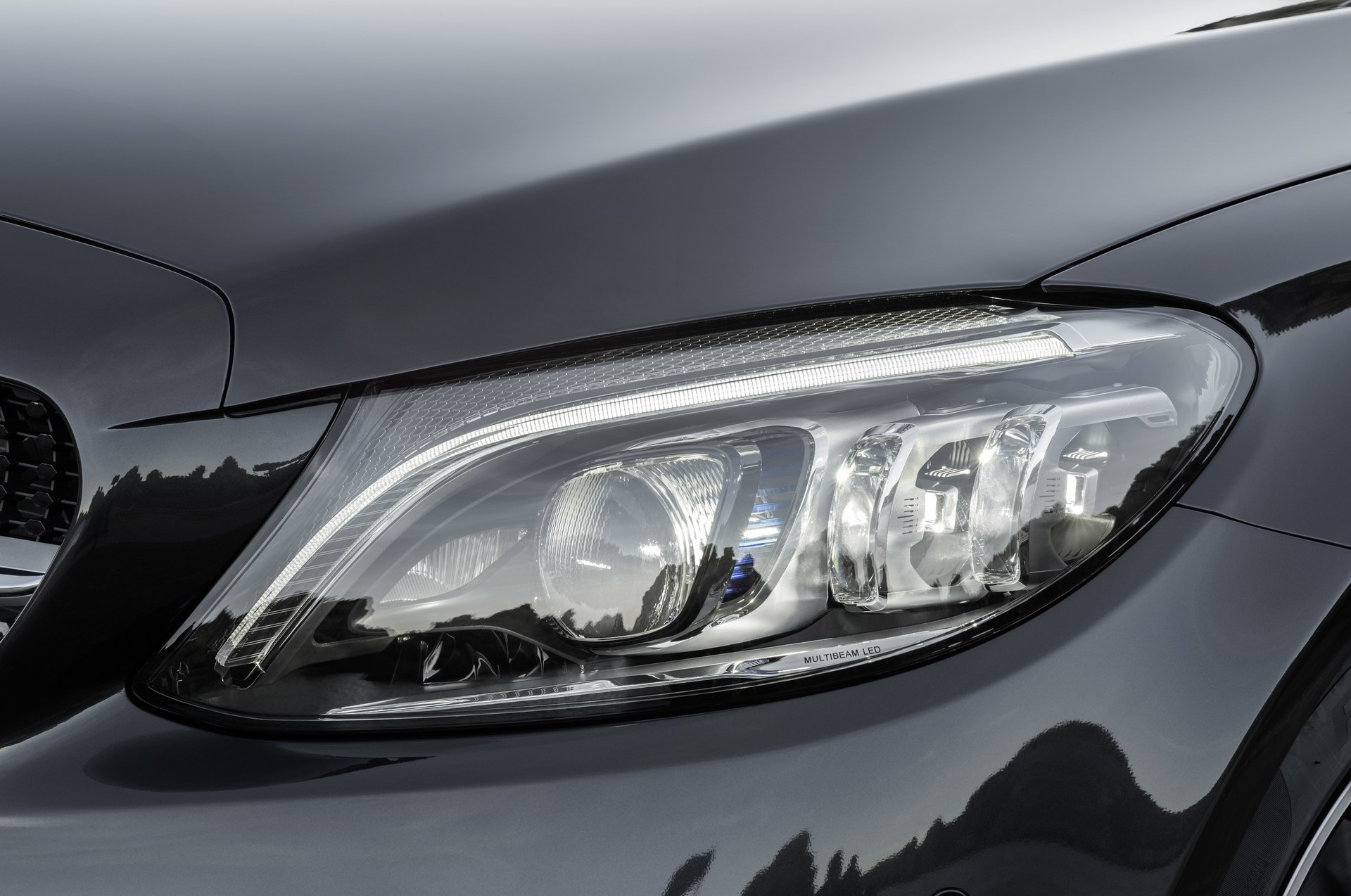 Mercedes-C-Class-Coupe-Cabrio-62 Facelifted Mercedes C-Class Coupe And Convertible Revealed With New Tech And More Power