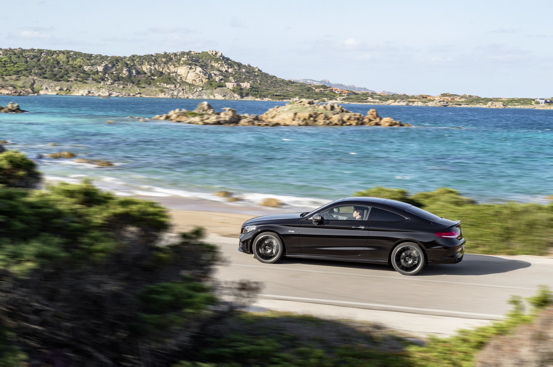 Mercedes-C-Class-Coupe-Cabrio-7 Facelifted Mercedes C-Class Coupe And Convertible Revealed With New Tech And More Power