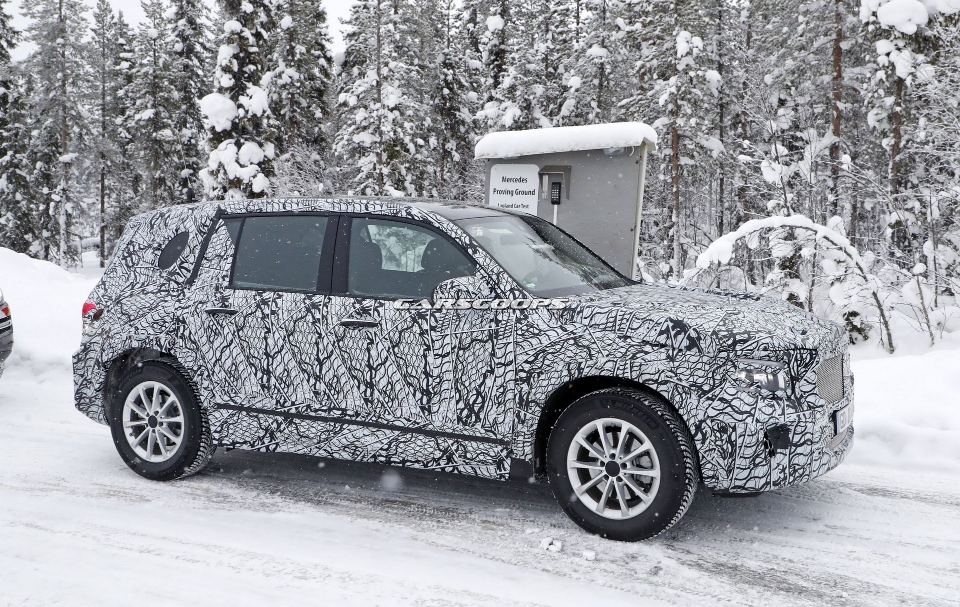 Mercedes-GLB-4 Mercedes Sales Boss Announces A Seven-Seat Compact Model