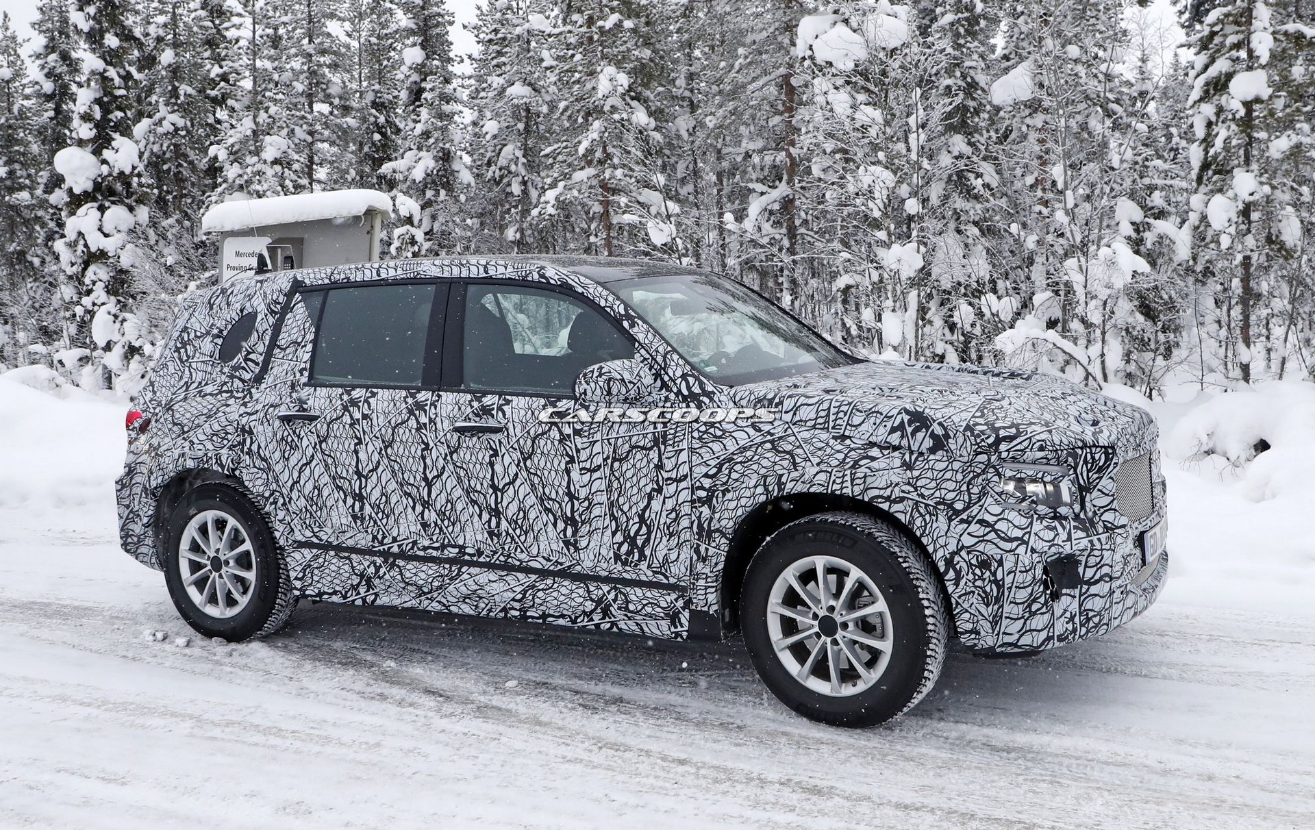 Mercedes-GLB-9 Mercedes Sales Boss Announces A Seven-Seat Compact Model