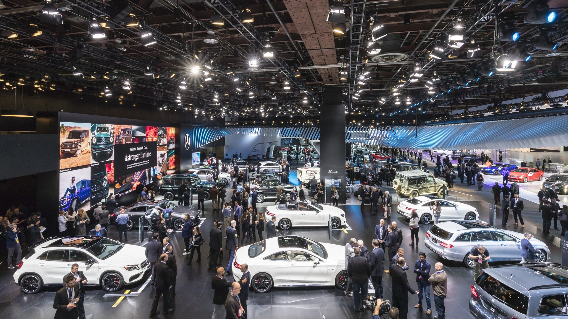 Mercedes-Benz auf der North American International Auto Show (NAIAS) 2018 Daimler CEO Says Skipping 2019 Detroit Show Won’t Be Easy