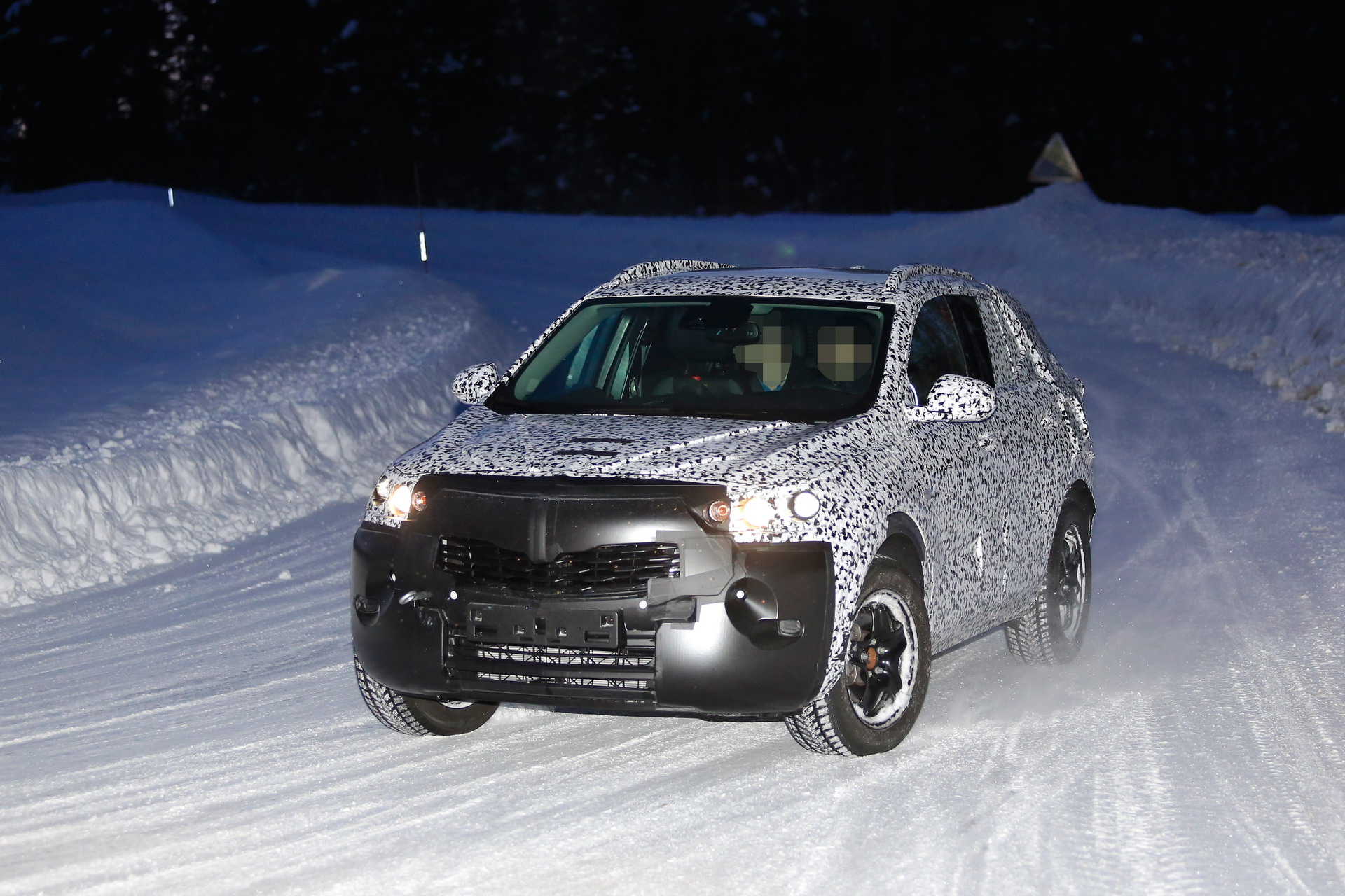 Opel-Mokka-2-1 Next-Gen 2019 Opel Mokka X Spied, Gets PSA Underpinnings