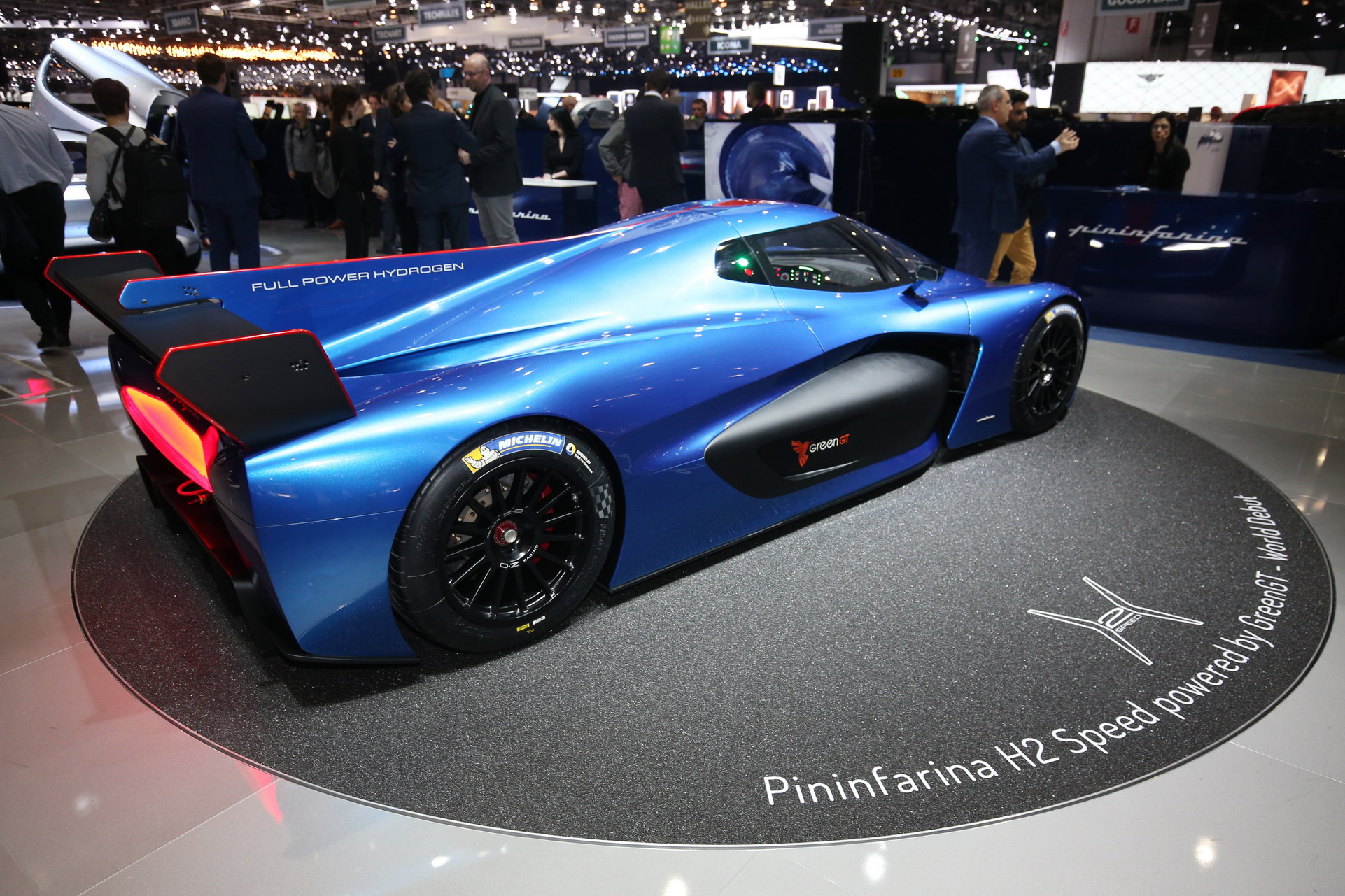 Pininfarina-H2-11 Pininfarina H2 Speed Hydrogen Track Gets Limited Production Version