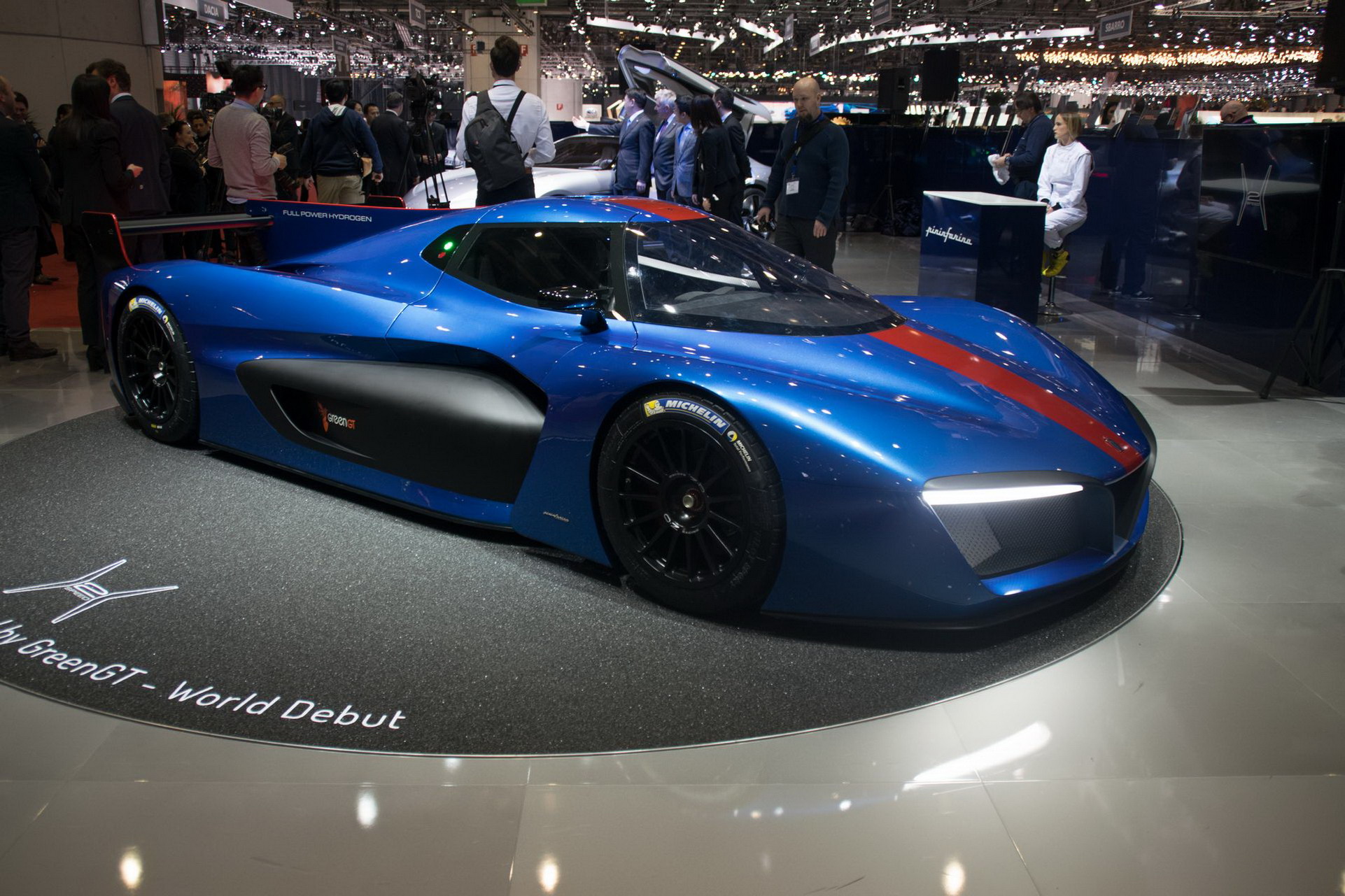 Pininfarina-H2-2 Pininfarina H2 Speed Hydrogen Track Gets Limited Production Version