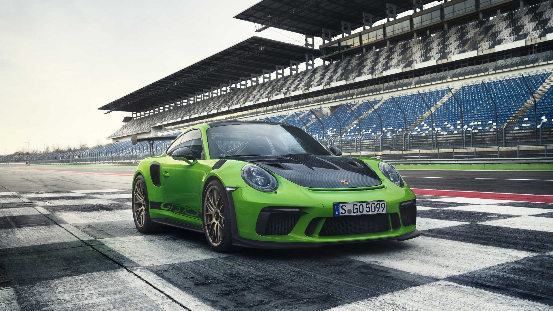 Porsche-911-GT3-RS-5 New Porsche 911 GT3 RS Proves Less Is More (Money)
