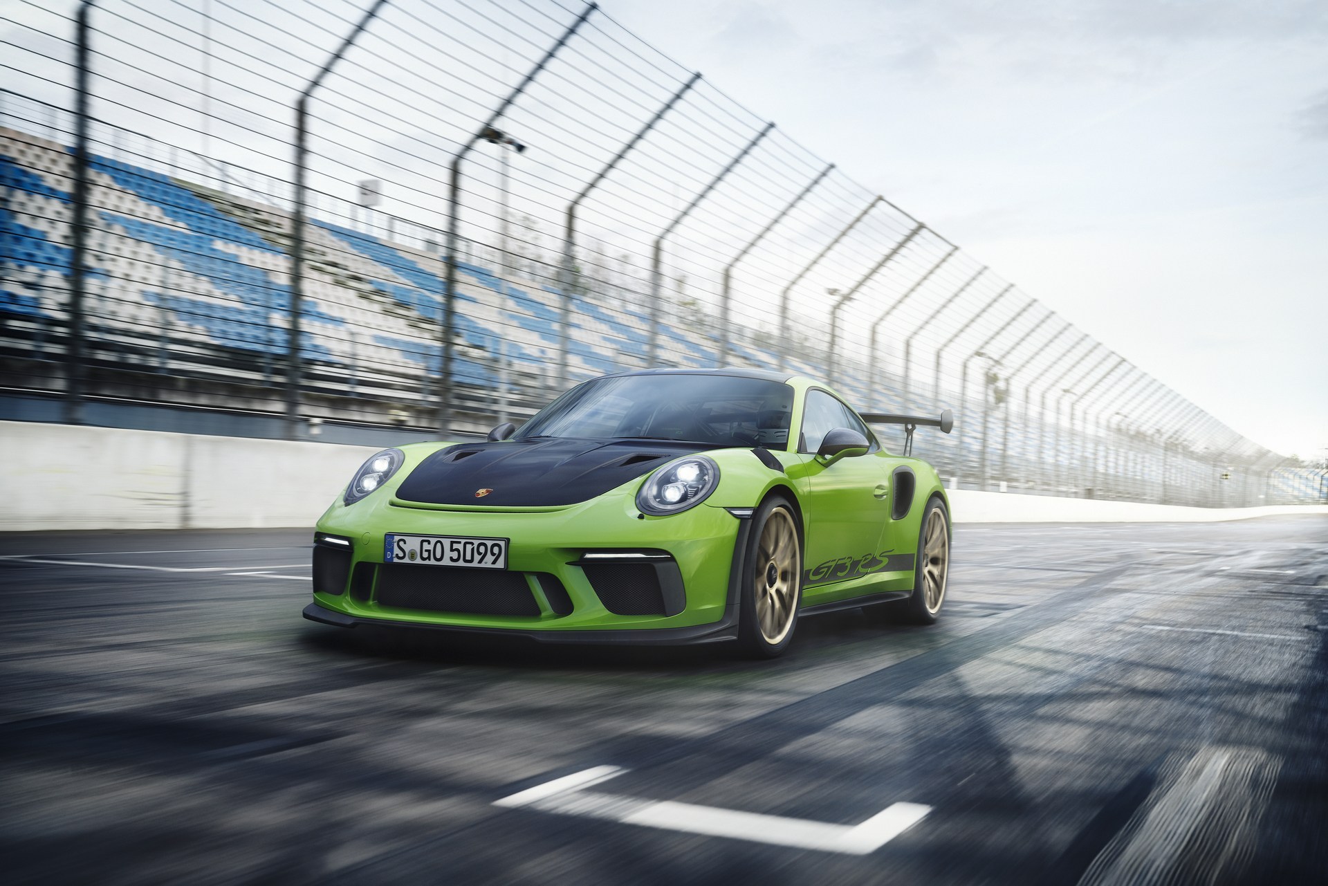 Porsche-911-GT3-RS-9 The Options On This 2019 Porsche 911 GT3 RS Weissach Package Probably Cost More Than Your Car