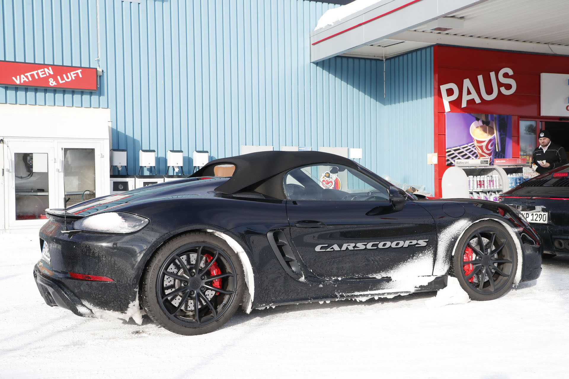 Porsche-Boxster-Spyder-15 2019 Porsche Boxster Spyder Spied Up, Close And Personal