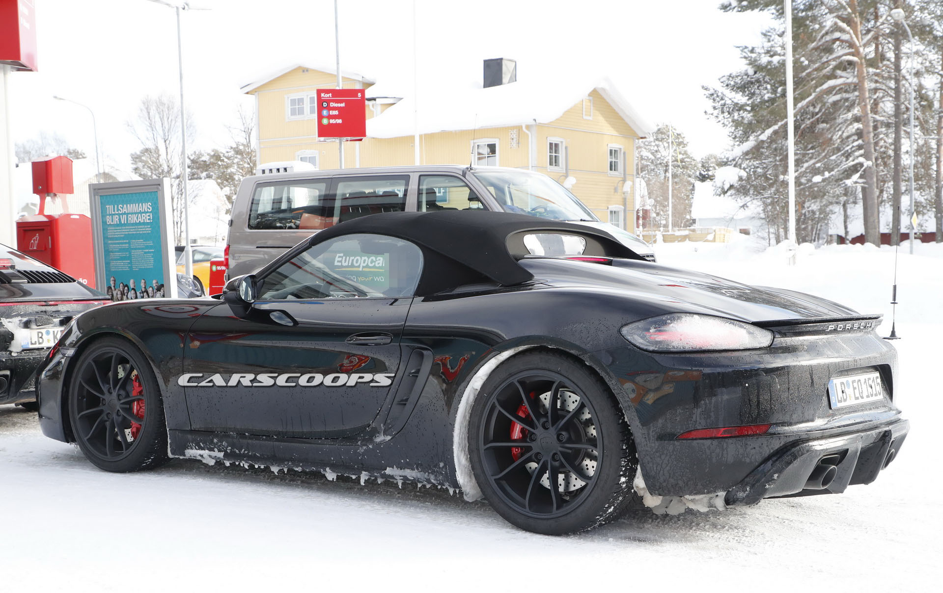 Porsche-Boxster-Spyder-16 2019 Porsche Boxster Spyder Spied Up, Close And Personal