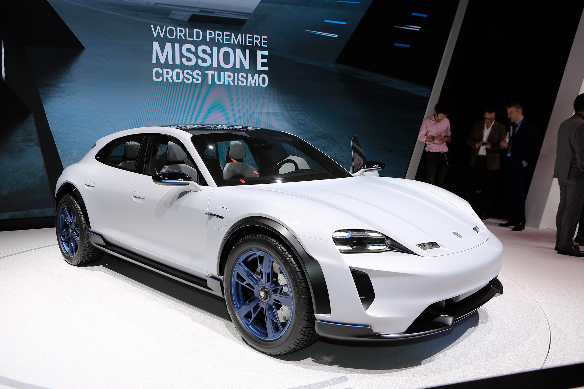 Porsche Mission E Cross Turismo Concept -2 Porsche Mission E Cross Turismo Is Stuttgart’s Electric Allroad