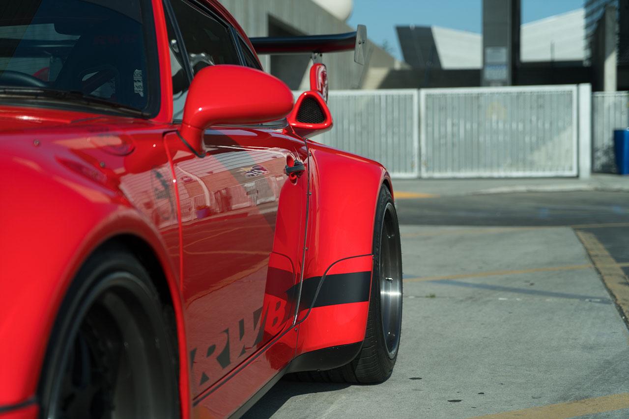 Porsche-RWB-Auction-21 Turbocharged Porsche 911 RWB Shows Off Its Curves In Auction