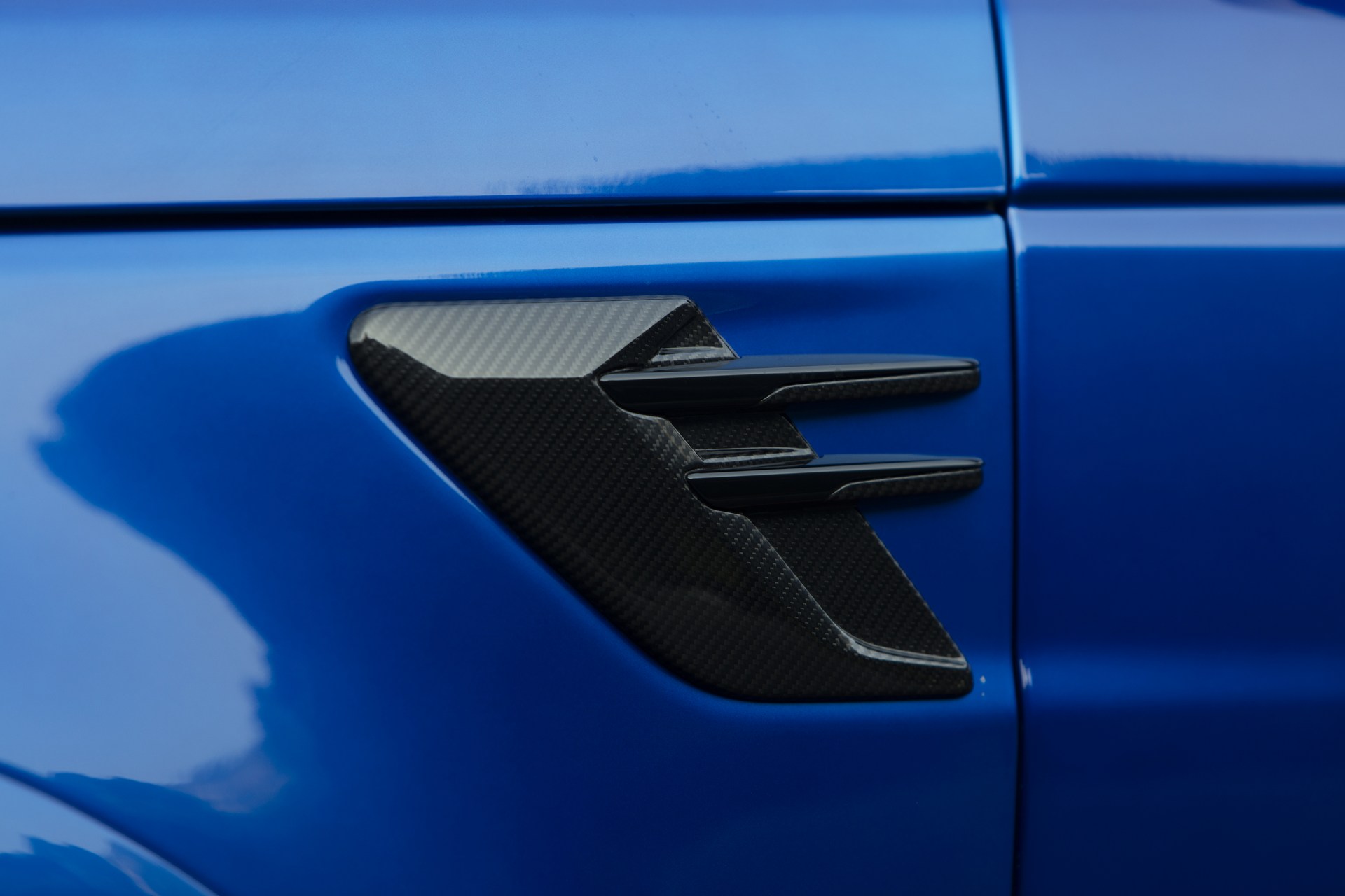 Range-Rover-Sport-SVR-4 Range Rover Sport SVR Sets A New Record On The Tianmen Road