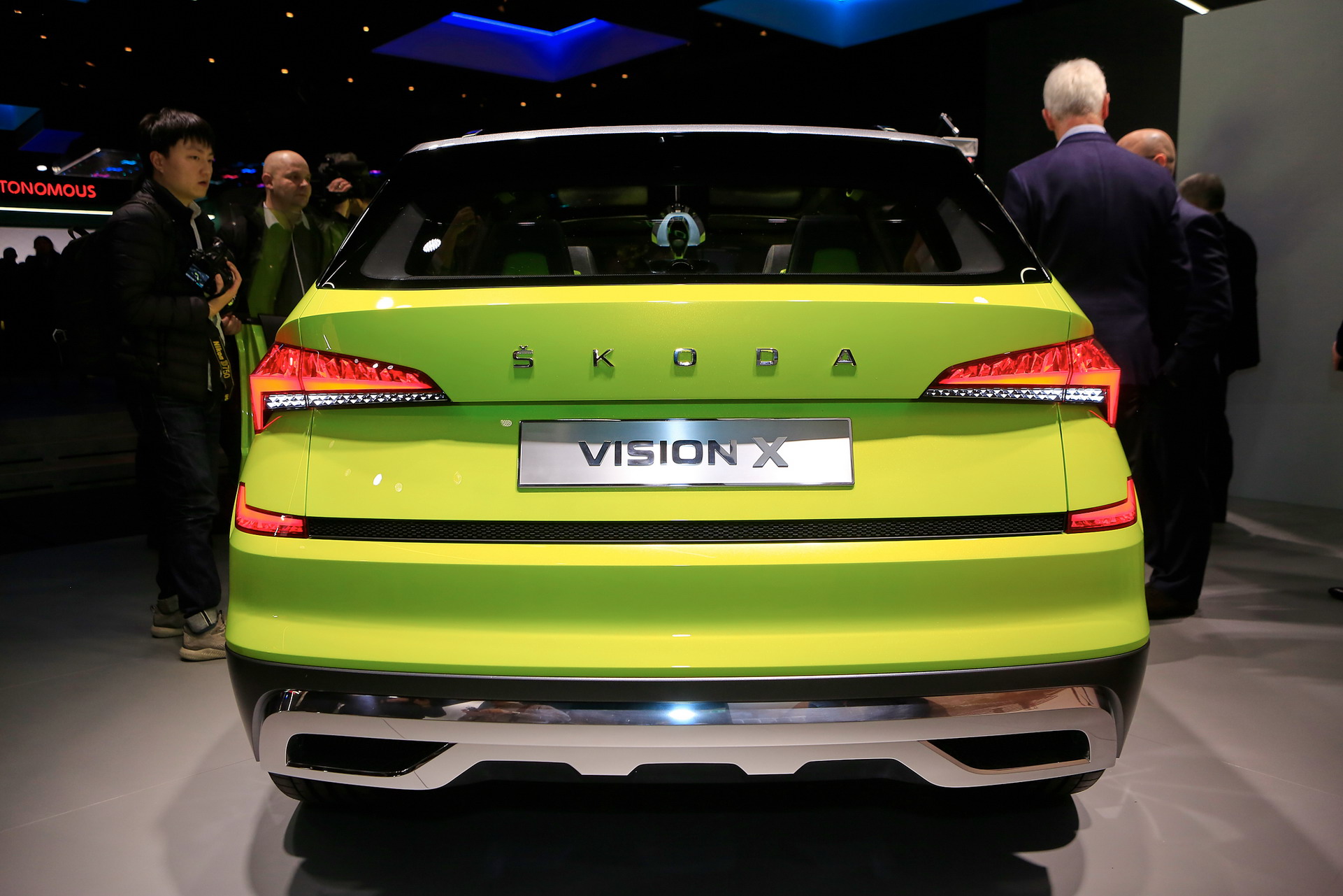 Skoda-Vision-X-Concept-4 Skoda Vision X Concept Previews Next Year’s Compact Crossover