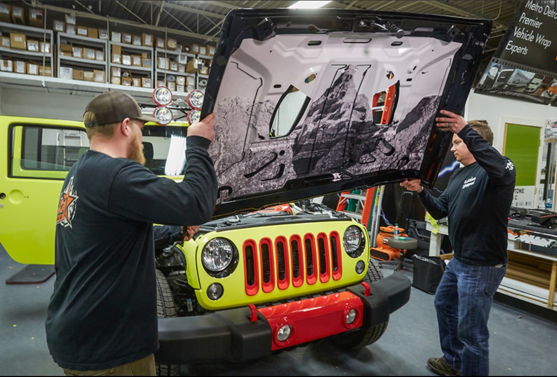 Super-8-RoadM8-concept-1 Super 8’s RoadM8 Concept Is A Hotel Room On Wheels