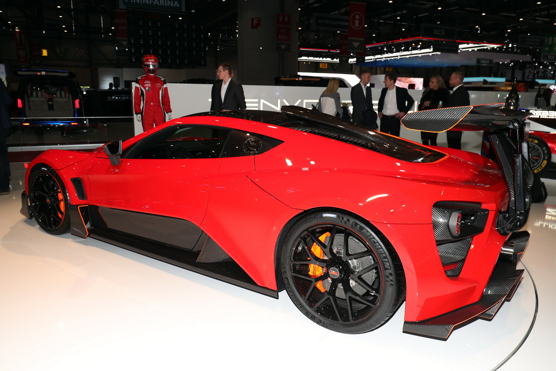 TSR-S-Zenvo-1 1,177HP Zenvo TSR-S Is Truly A Street-Legal Racing Hypercar