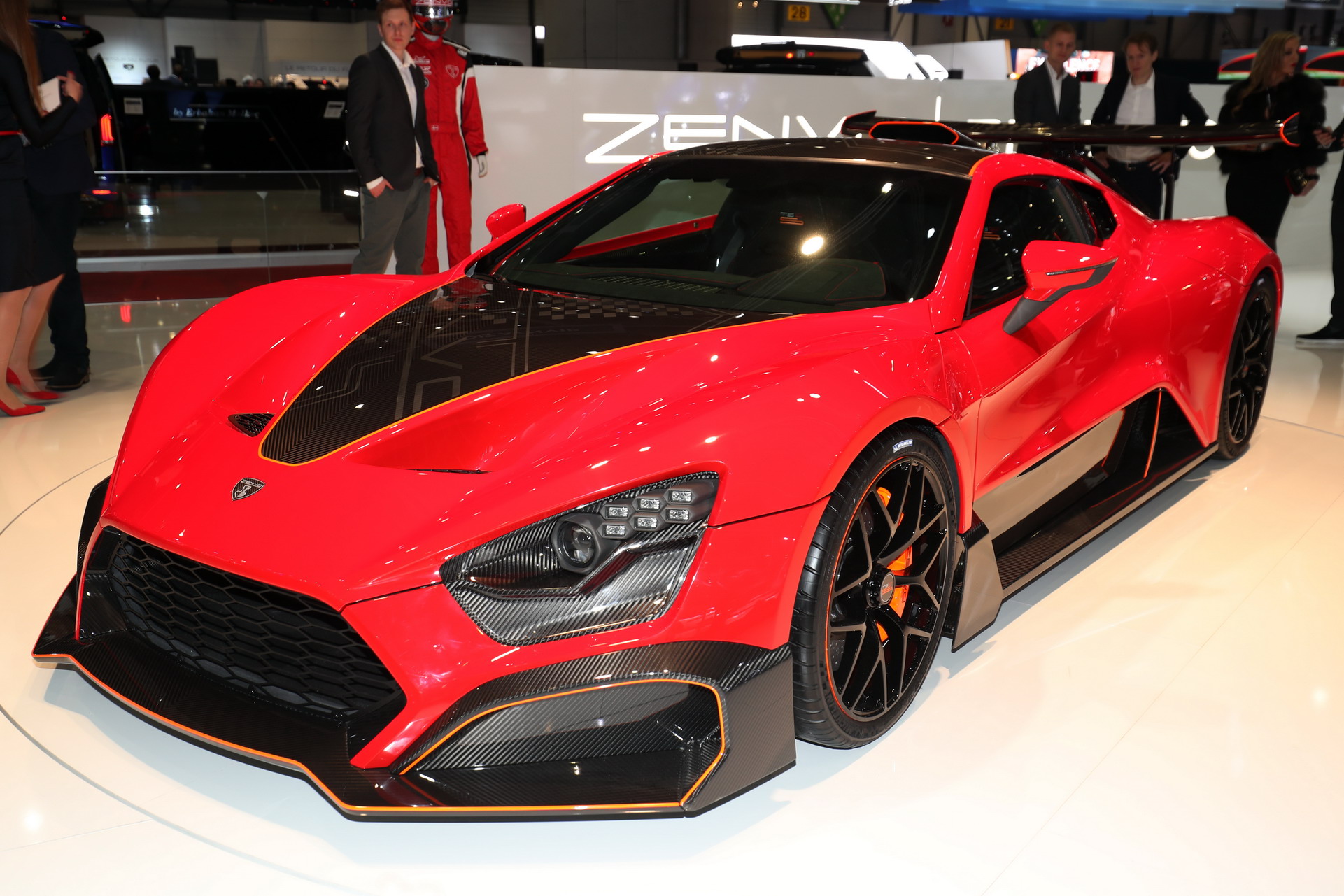 TSR-S-Zenvo-4 1,177HP Zenvo TSR-S Is Truly A Street-Legal Racing Hypercar