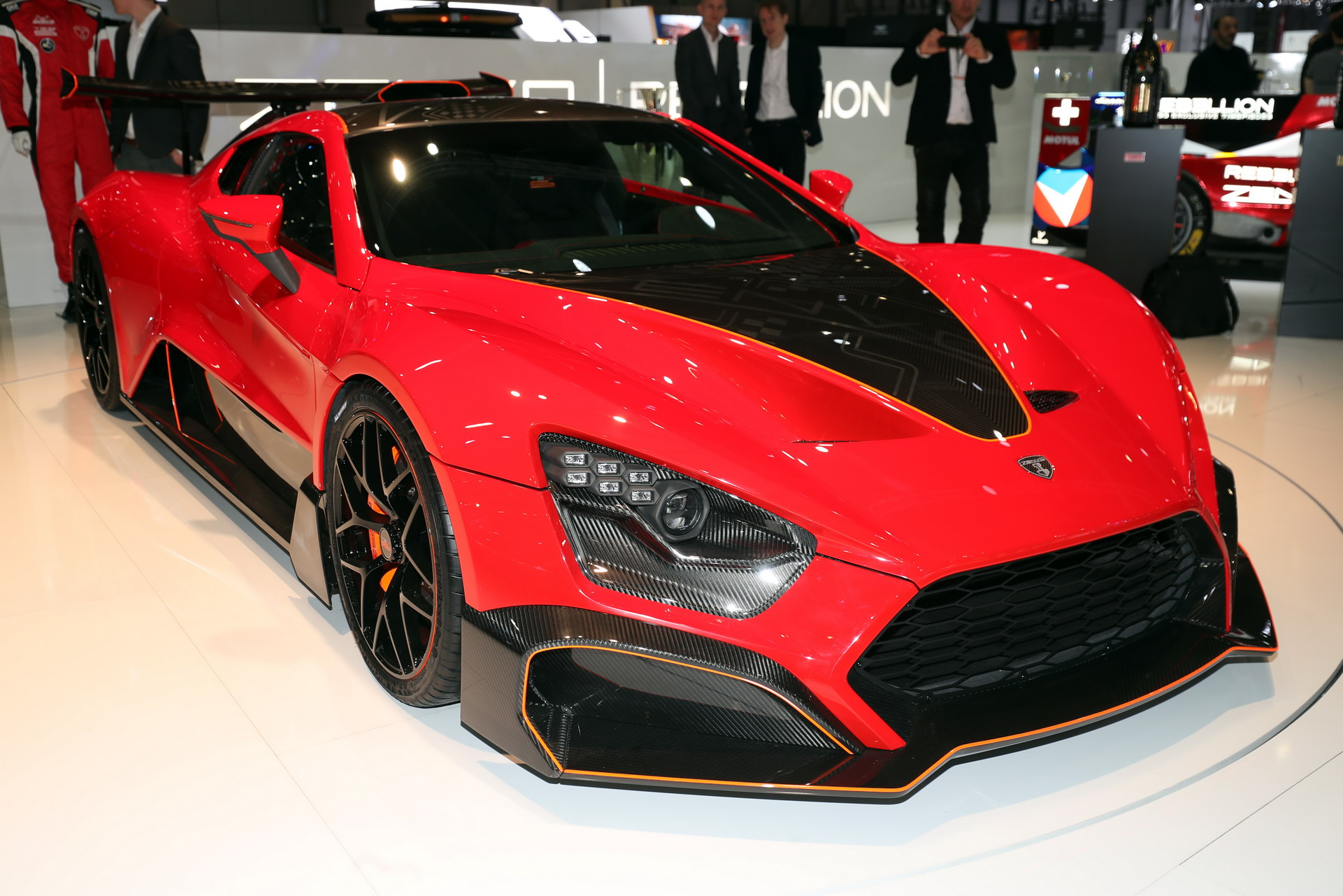 TSR-S-Zenvo-6 1,177HP Zenvo TSR-S Is Truly A Street-Legal Racing Hypercar