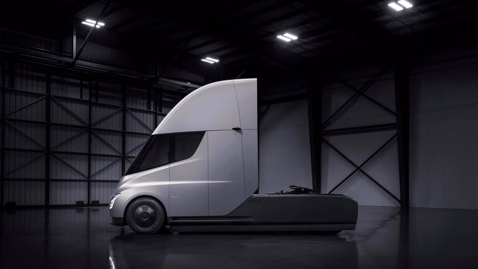 Tesla-Semi-4 FedEx-Branded Tesla Semis Coming To A Road Near You