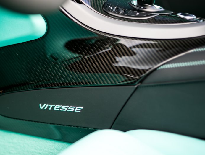 Tiffany-Blue-Bugatti-Veyron-Vitesse-18 Good Luck Sleeping After Seeing This Tiffany Blue Bugatti Veyron Vitesse