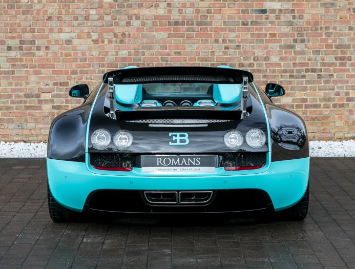 Tiffany-Blue-Bugatti-Veyron-Vitesse-7 Good Luck Sleeping After Seeing This Tiffany Blue Bugatti Veyron Vitesse