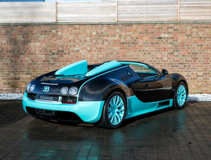 Tiffany-Blue-Bugatti-Veyron-Vitesse-9 Good Luck Sleeping After Seeing This Tiffany Blue Bugatti Veyron Vitesse