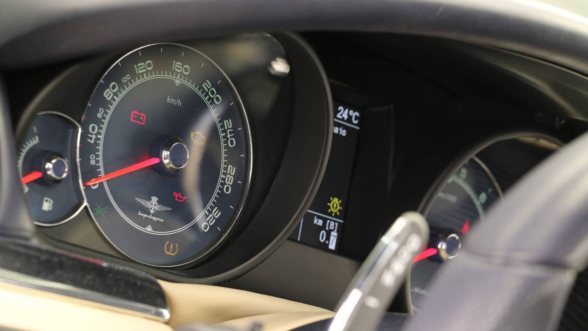 Touring-Superleggera-Sciadipersia-12 Carrozzeria Touring Superleggera Sciadipersia Is A Maserati GranTurismo In A Bespoke Suit