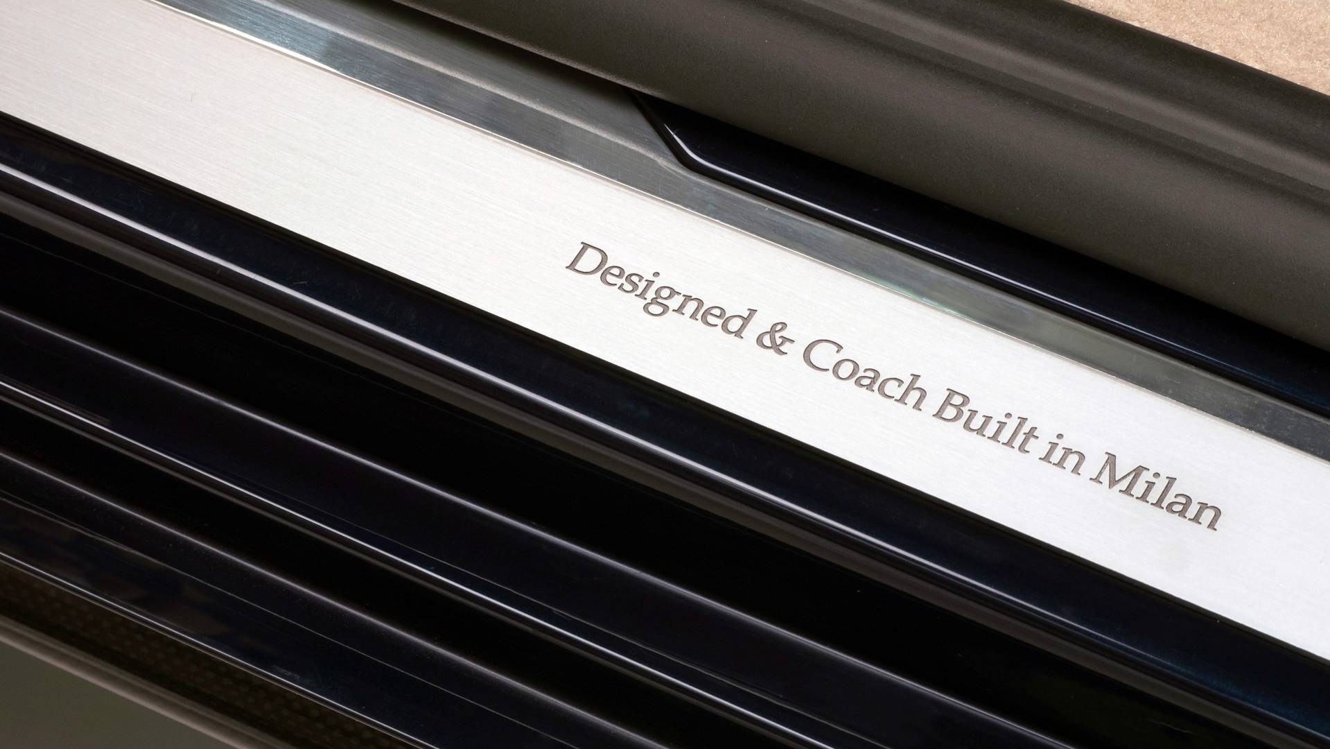 Touring-Superleggera-Sciadipersia-31 Carrozzeria Touring Superleggera Sciadipersia Is A Maserati GranTurismo In A Bespoke Suit