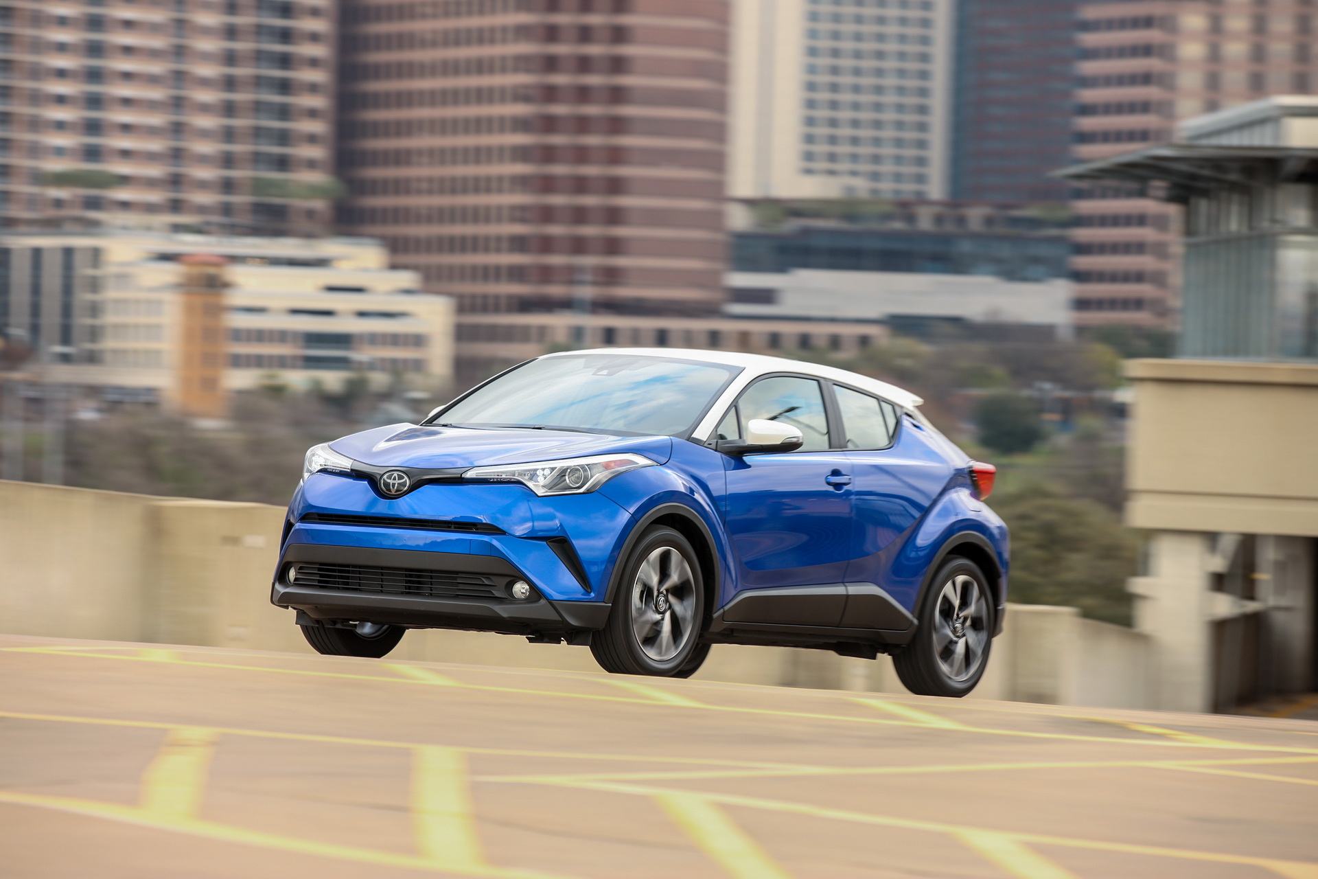 Toyota-CHR-06 Toyota Is Selling Fewer C-HRs In The US Than Originally Expected