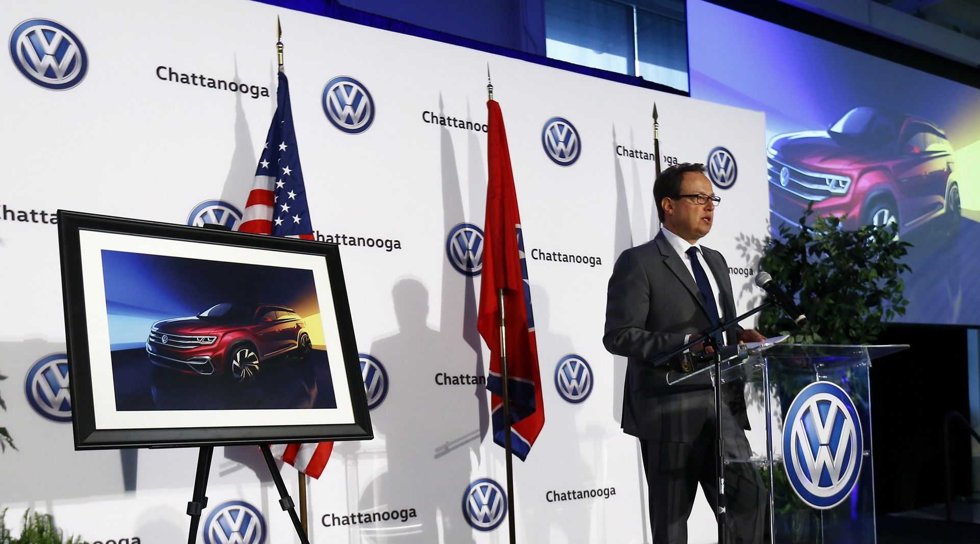 VW-Atlas-Coupe-6 VW Confirms New Atlas 5-Seater Derivative Will Have A Coupe-Like Roofline