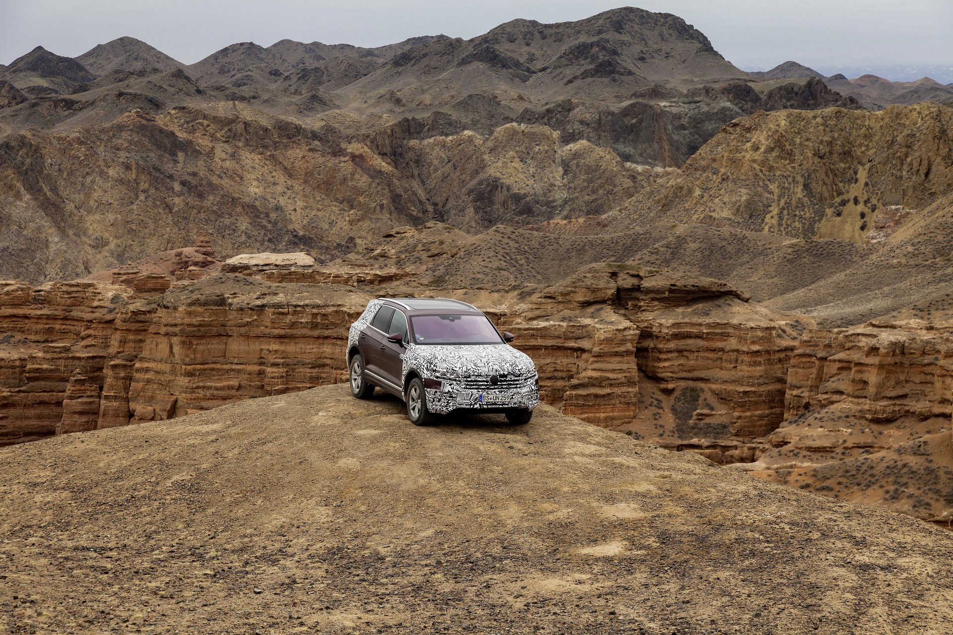 VW-Touareg-18 VW Design Boss Says The Touareg’s Interior Is A “Total Revolution”