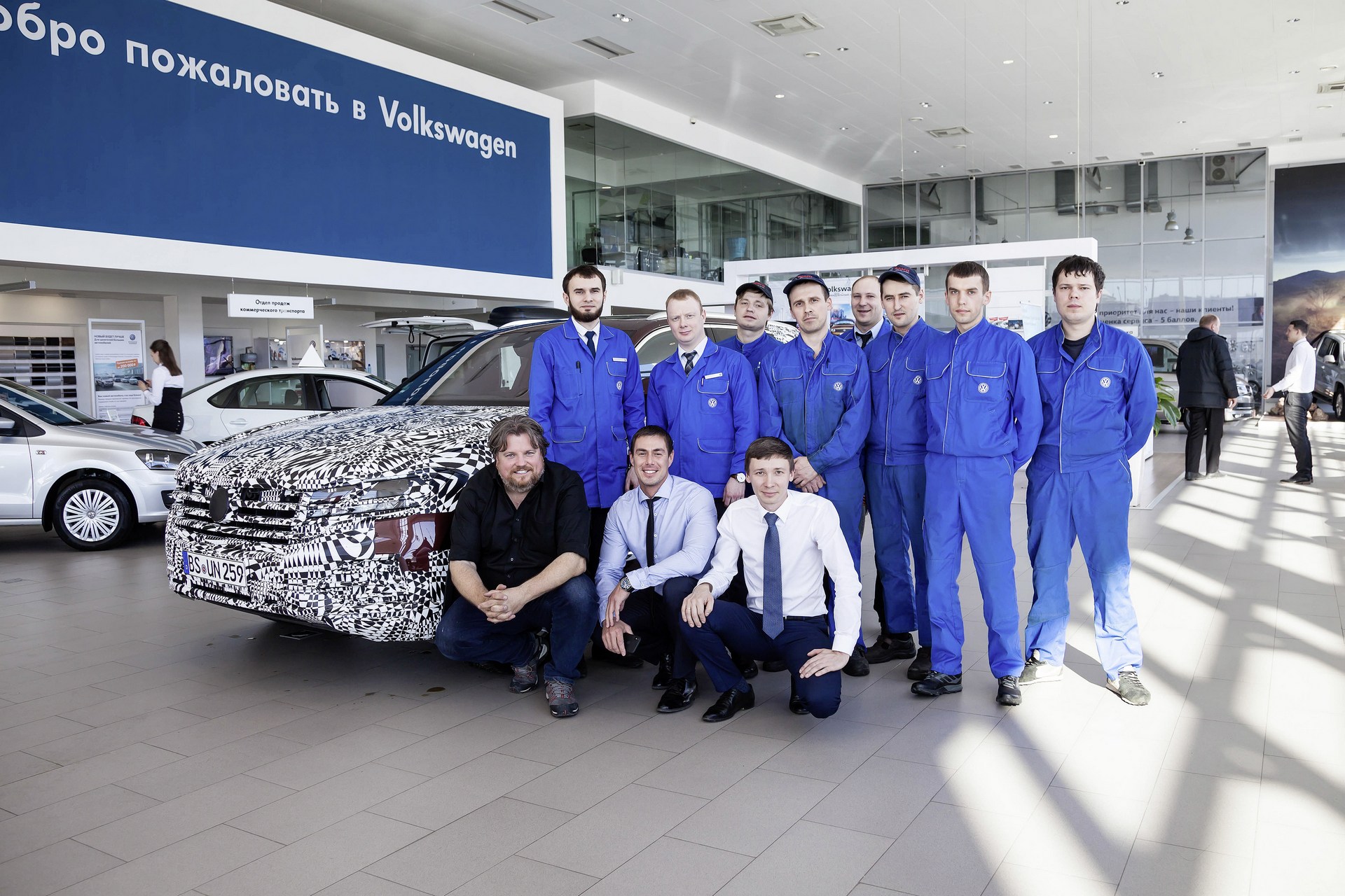 VW-Touareg-23 VW Design Boss Says The Touareg’s Interior Is A “Total Revolution”