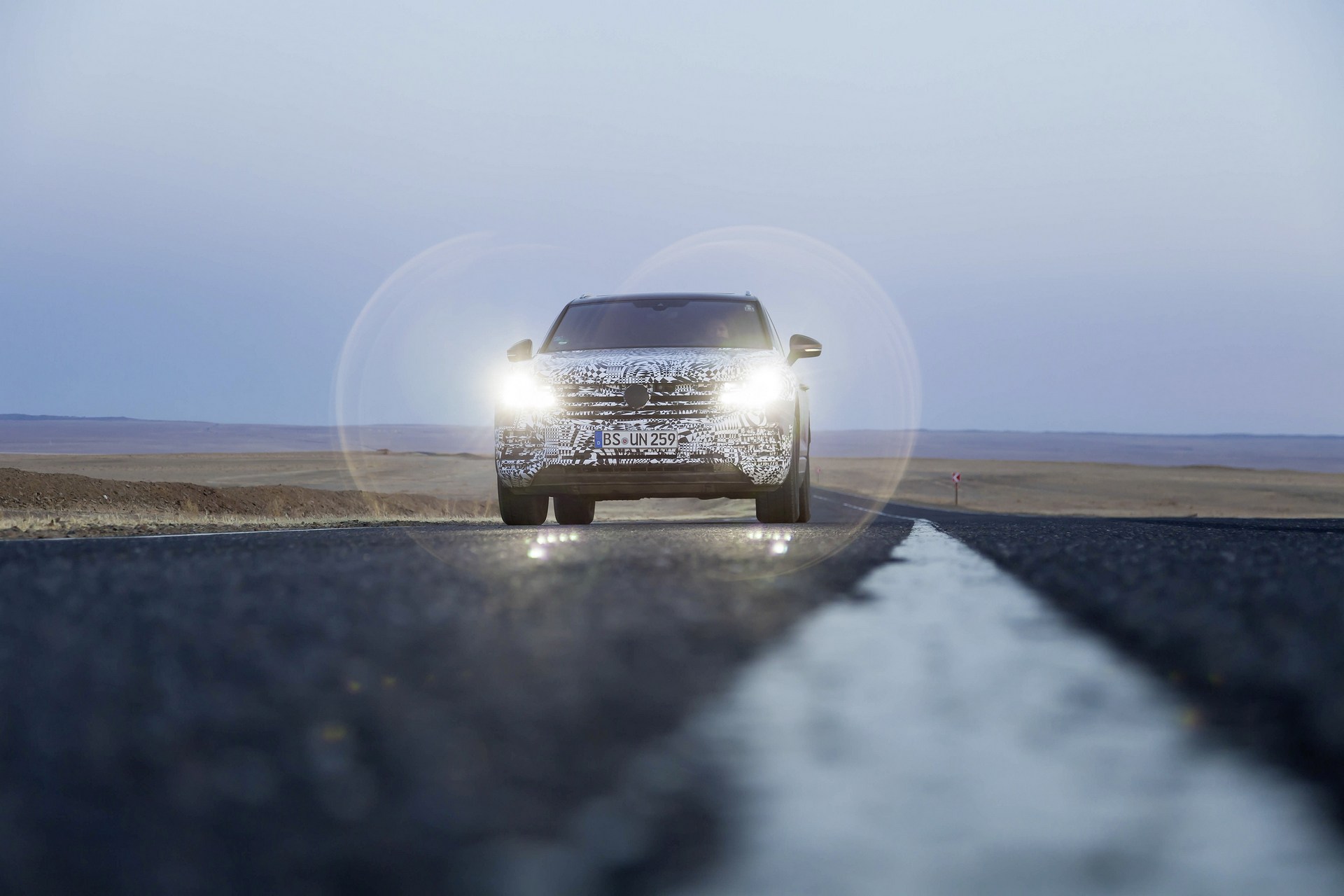 VW-Touareg-33 VW Design Boss Says The Touareg’s Interior Is A “Total Revolution”