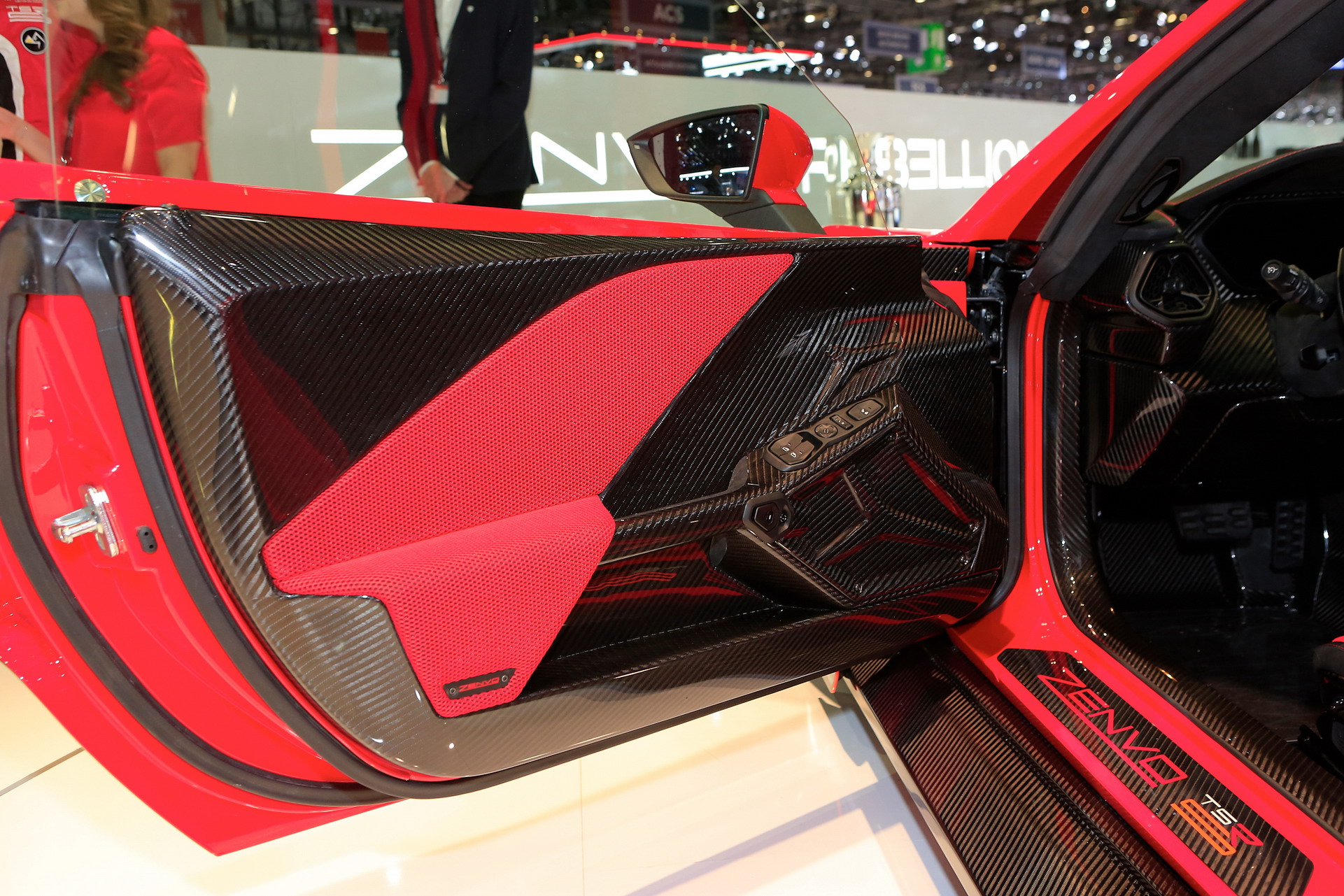 Zenvo-TSR-S-16 1,177HP Zenvo TSR-S Is Truly A Street-Legal Racing Hypercar