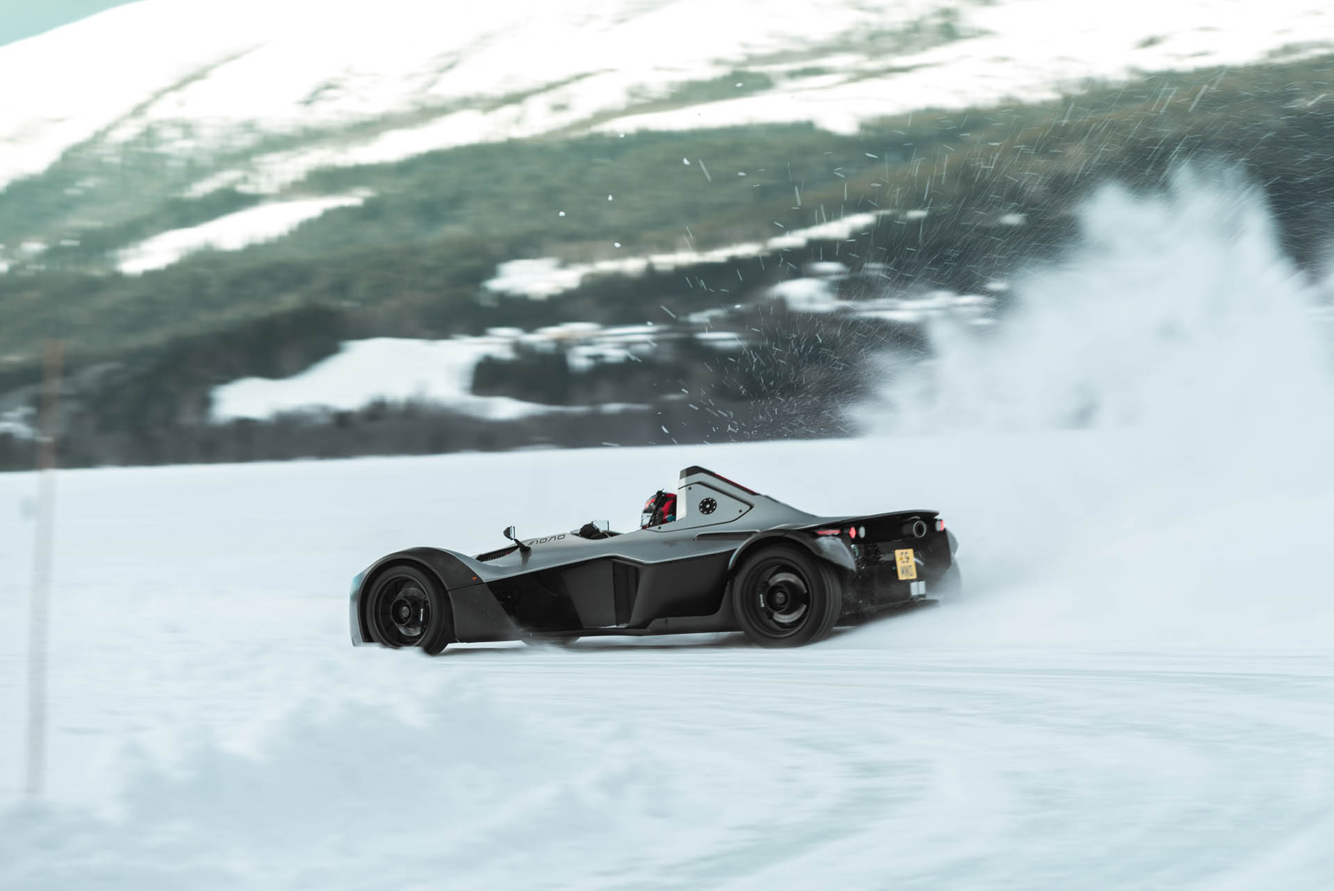bac-mono-ice-11 Turns Out The BAC Mono Is Fun To Drive On The Ice And Snow Too